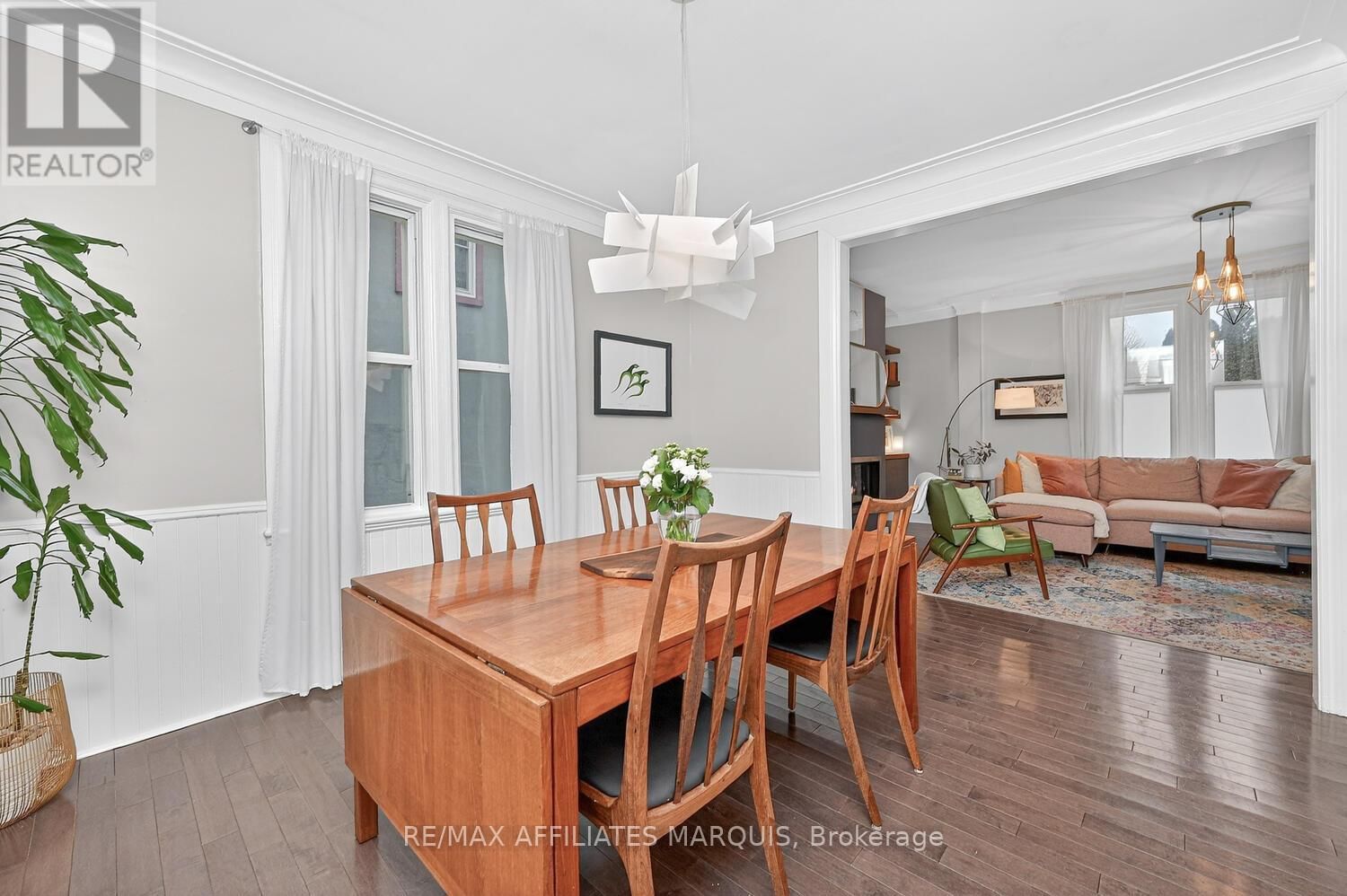 20 RIVER STREET Image 14