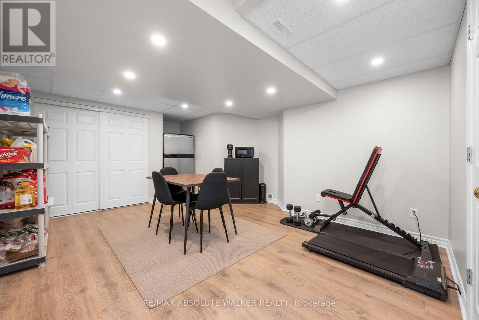 1641 FRENETTE STREET Image 34