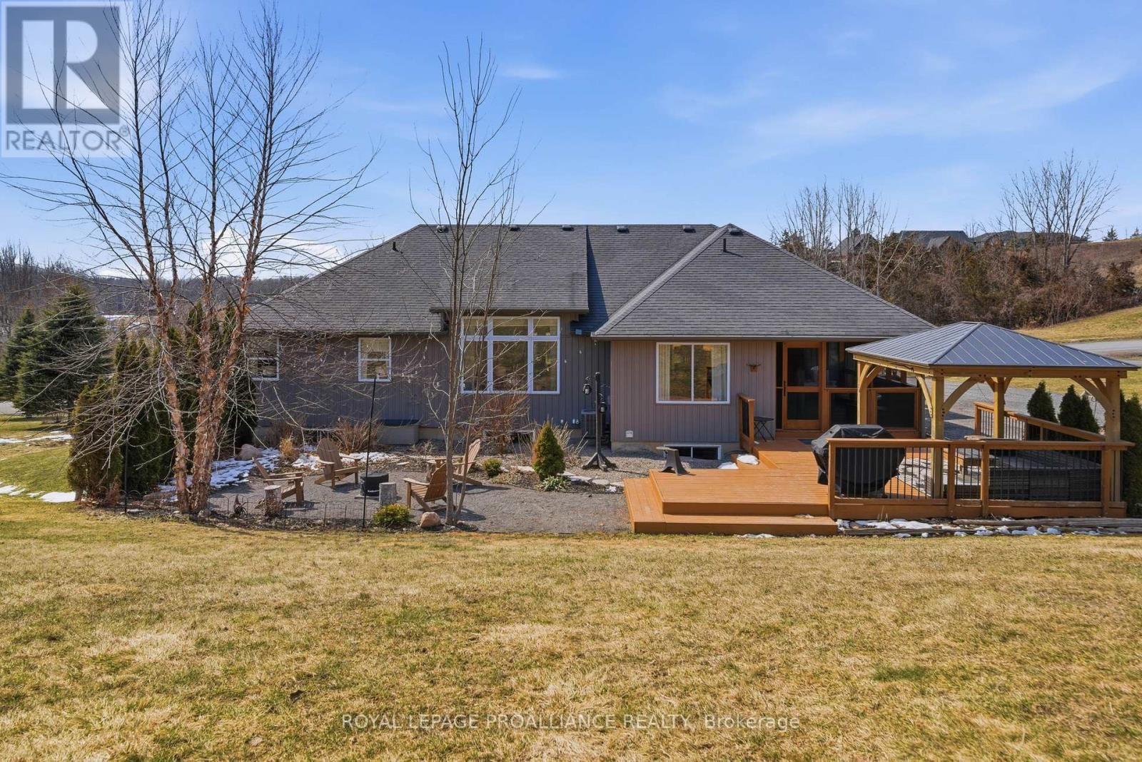 42 WINDWHISPER DRIVE Image 4