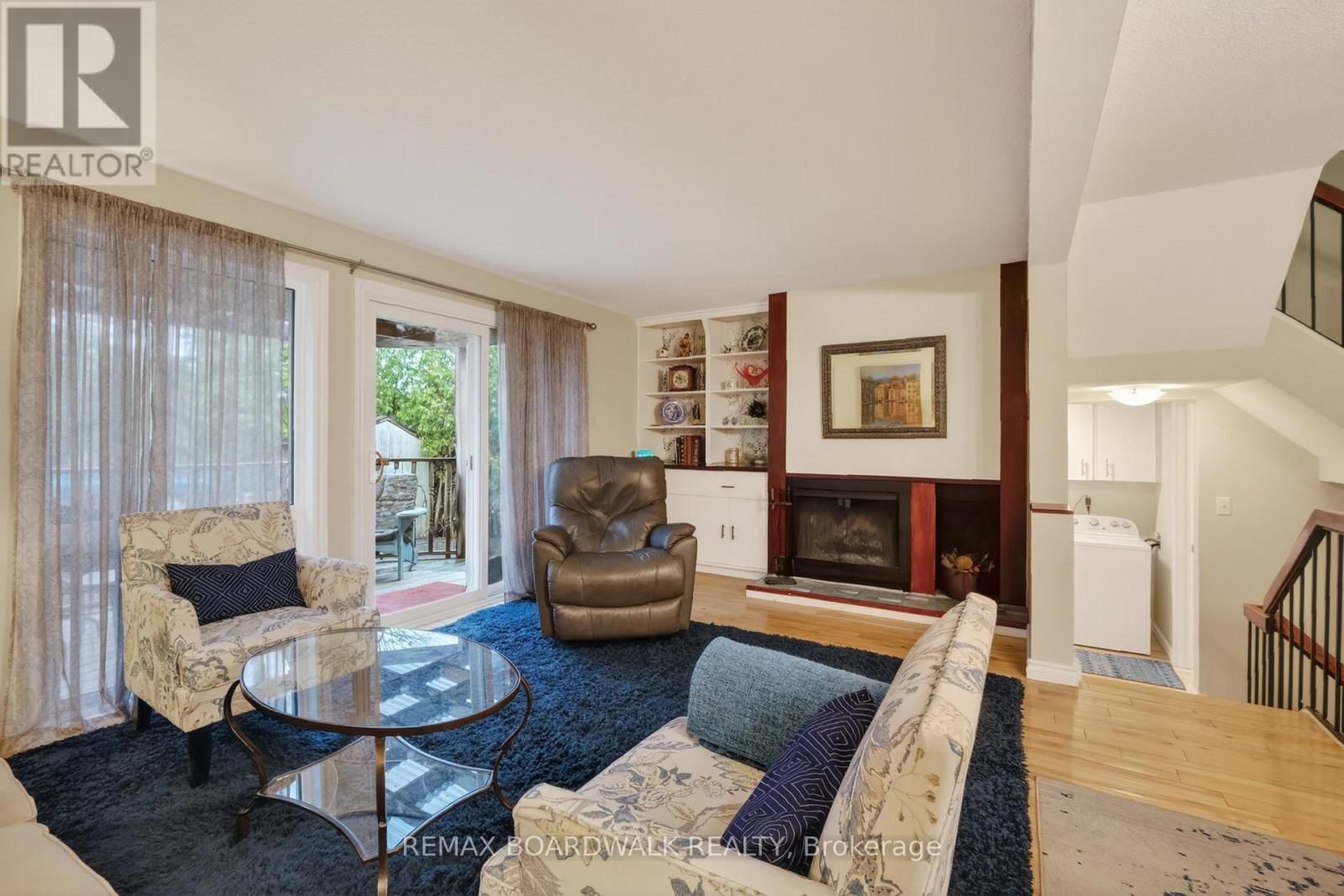 7925 JEANNE D'ARC BOULEVARD NORTH Image 10