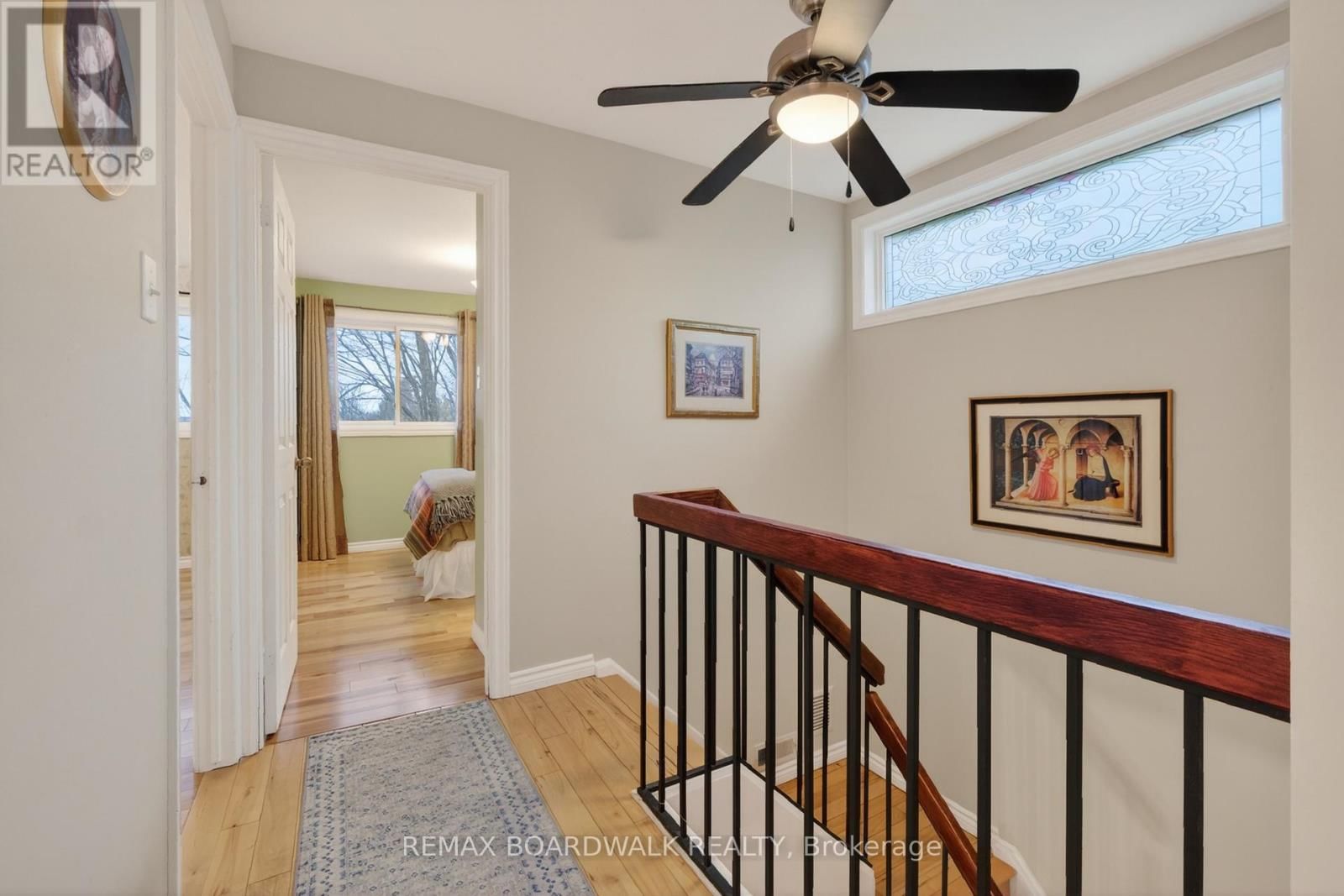 7925 JEANNE D'ARC BOULEVARD NORTH Image 17