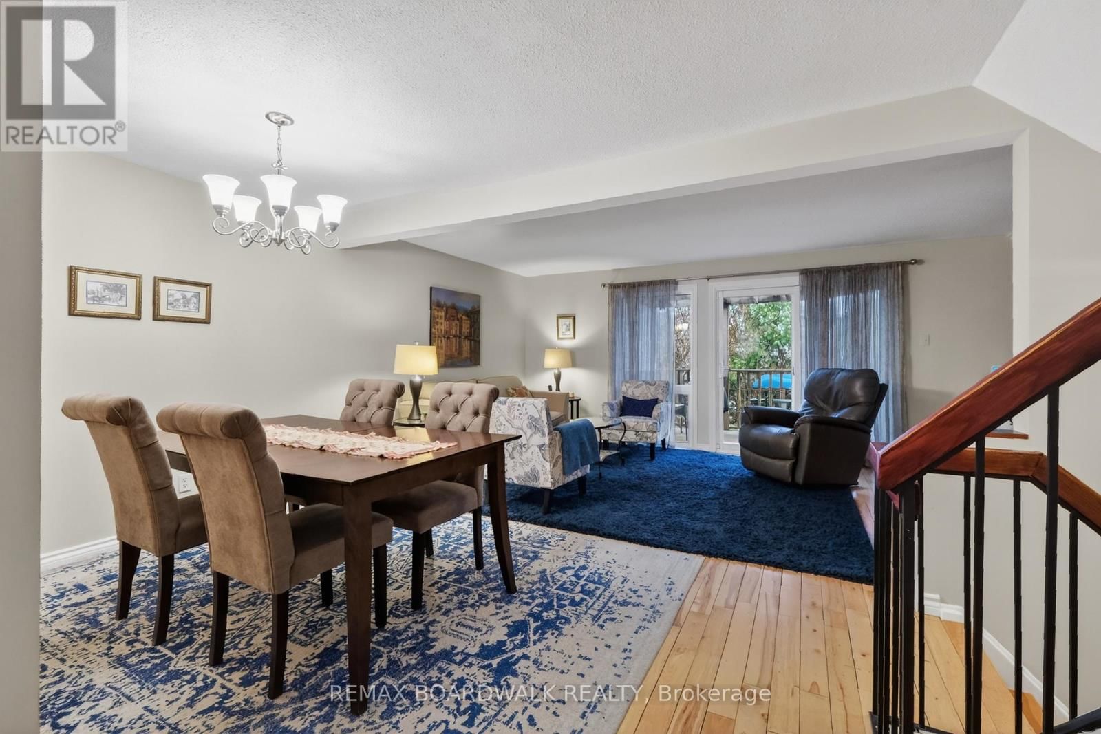 7925 JEANNE D'ARC BOULEVARD NORTH Image 7