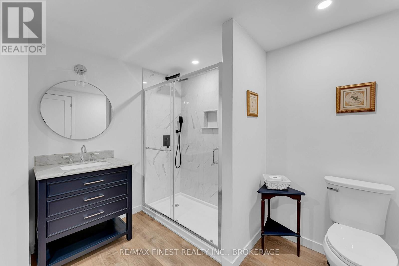 34 SCHOONER DRIVE Image 39