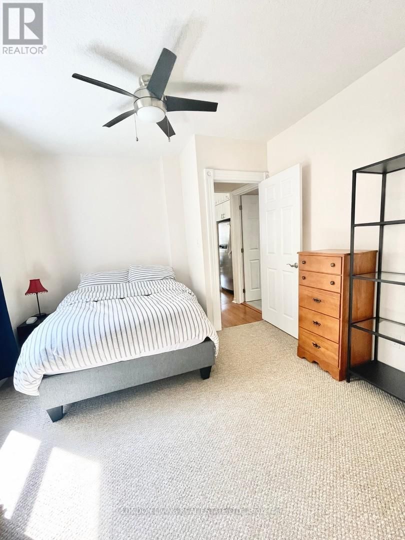 6 VICTOR STREET Image 17