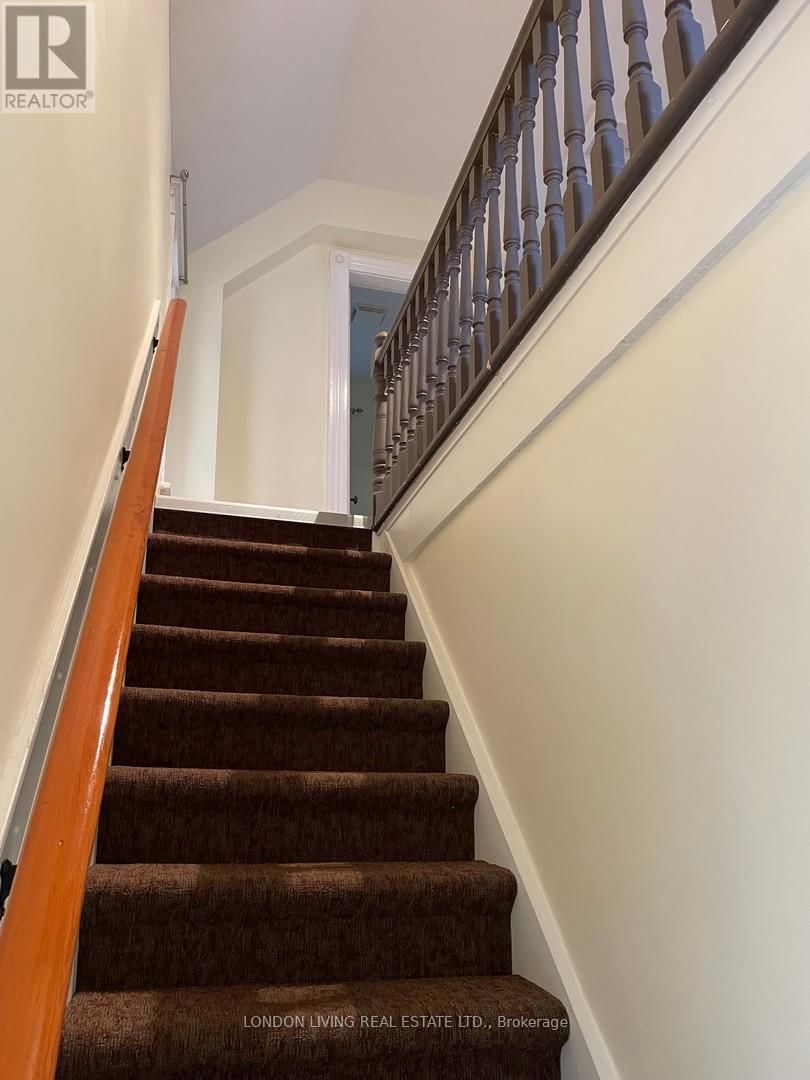 6 VICTOR STREET Image 23