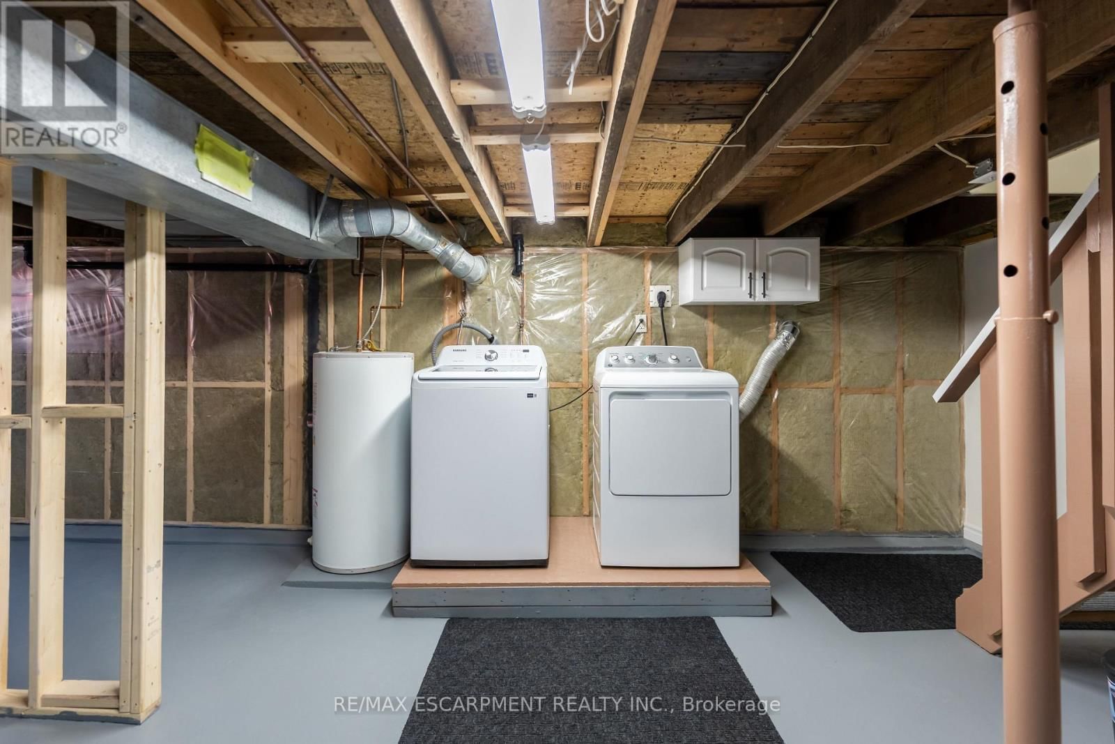 621 ROSSEAU ROAD Image 32