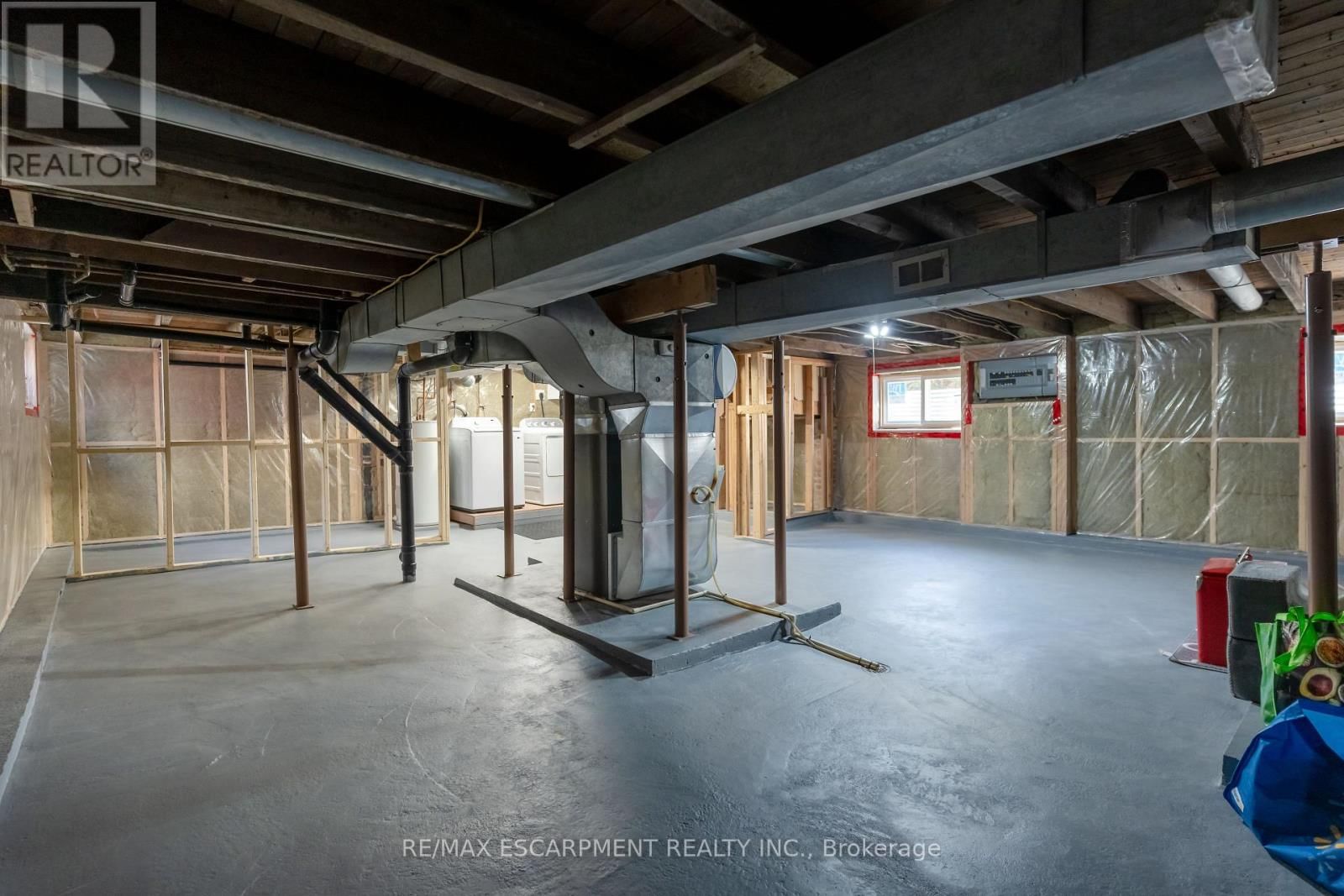 621 ROSSEAU ROAD Image 34