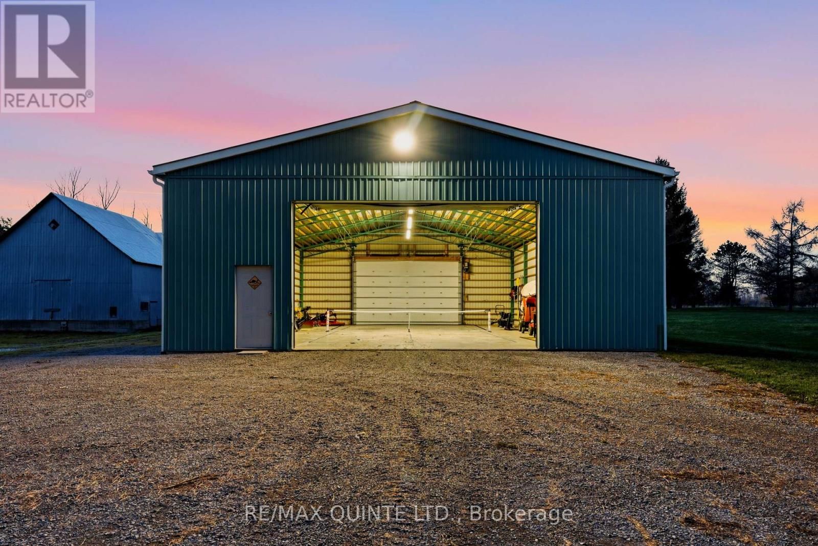 4698 COUNTY ROAD 8 Image 19