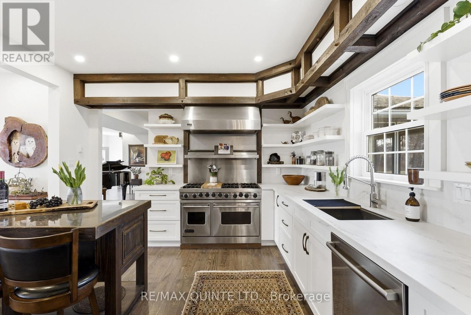 4698 COUNTY ROAD 8 Image 32