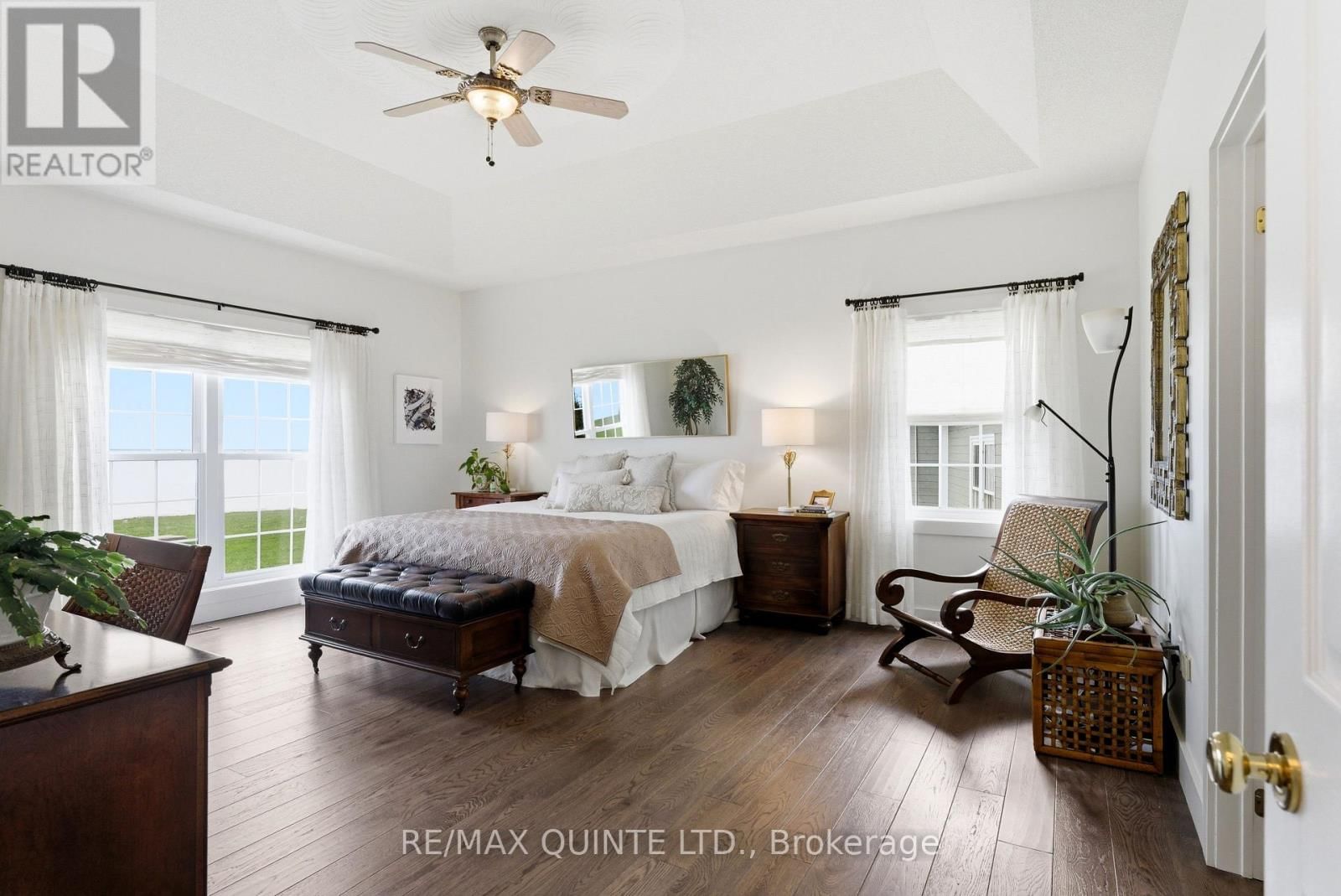 4698 COUNTY ROAD 8 Image 39