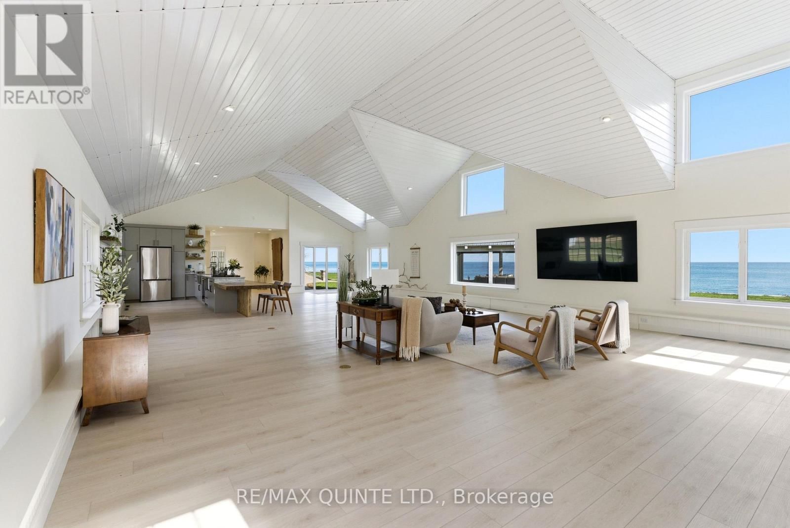 4698 COUNTY ROAD 8 Image 44