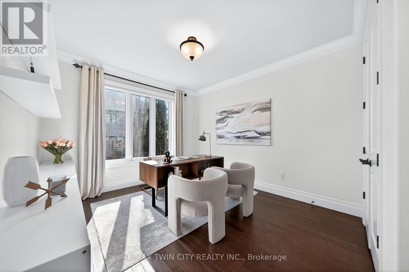 325 DEERFOOT TRAIL Image 22