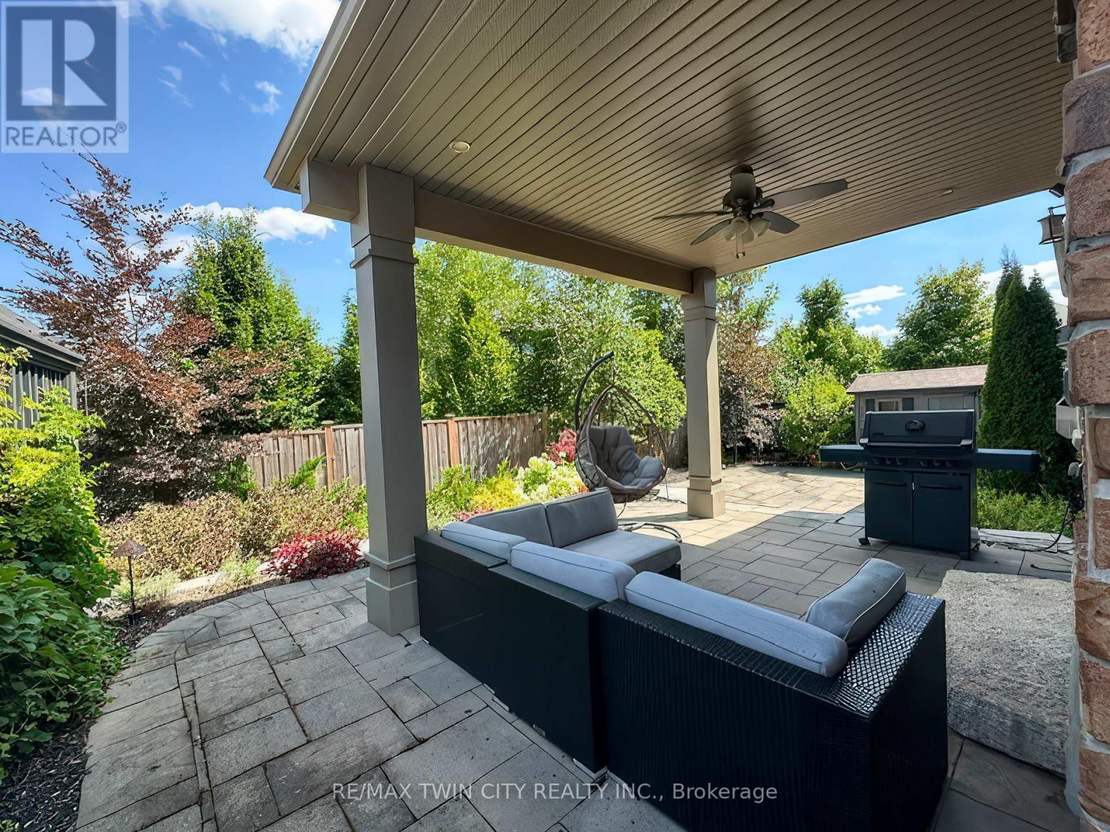 325 DEERFOOT TRAIL Image 45