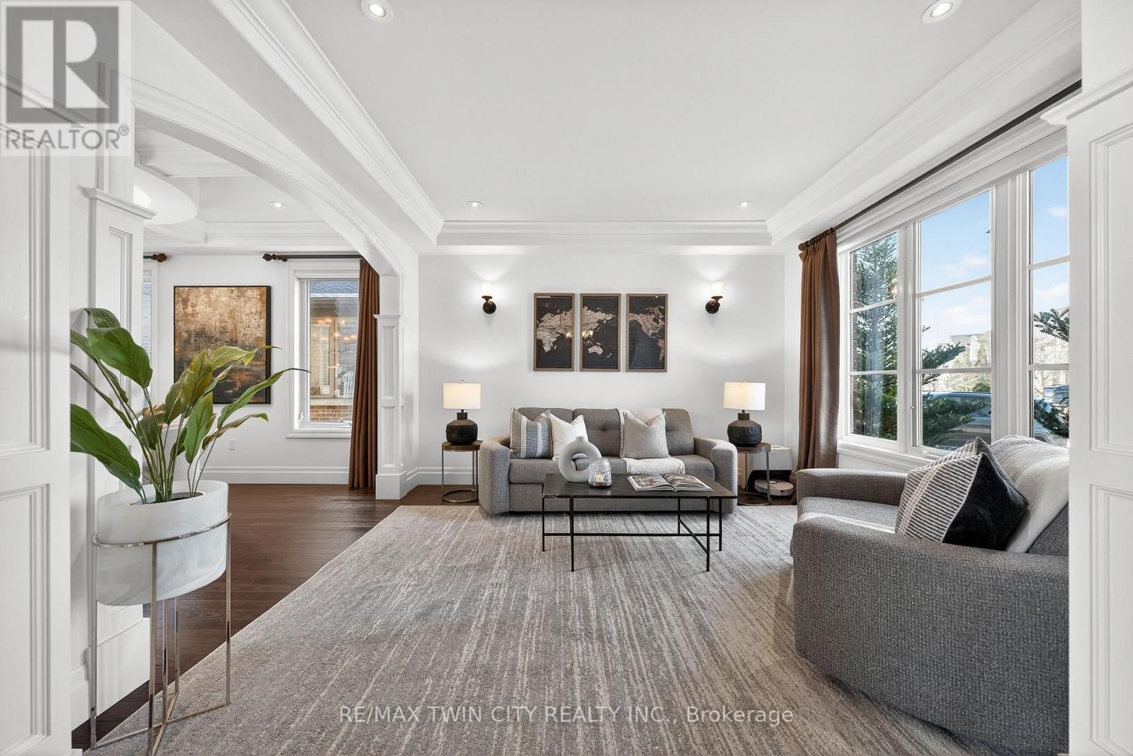 325 DEERFOOT TRAIL Image 6