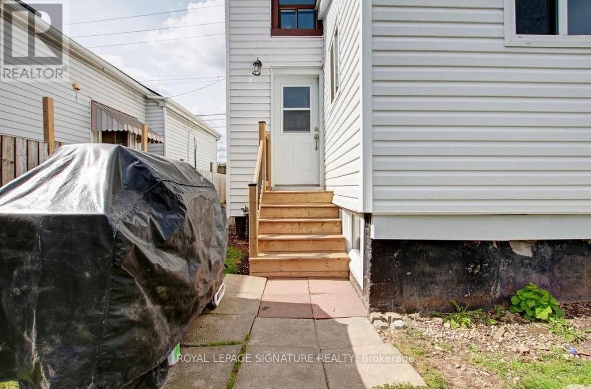 317 BRITANNIA AVENUE Image 26