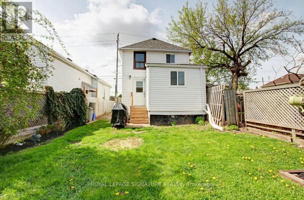 317 BRITANNIA AVENUE Image 27