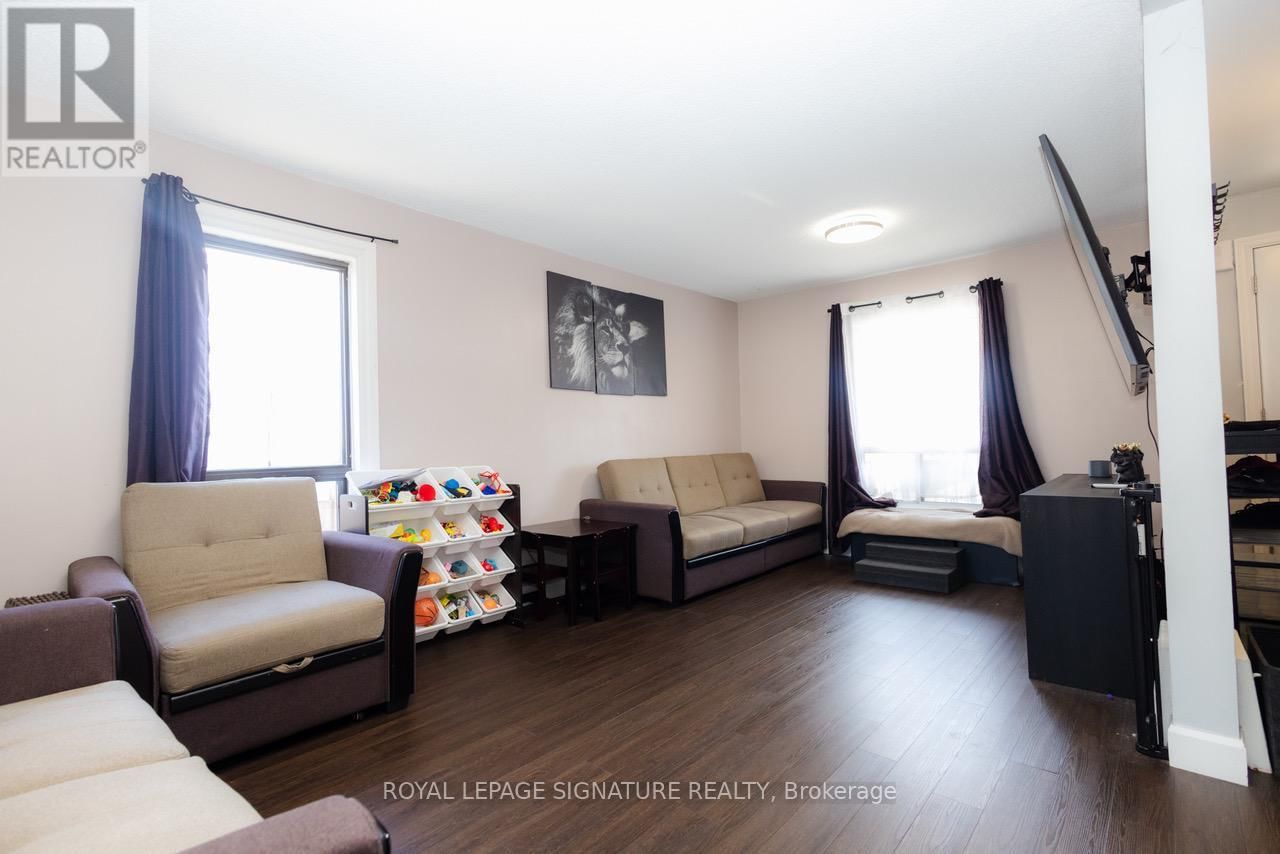 317 BRITANNIA AVENUE Image 8