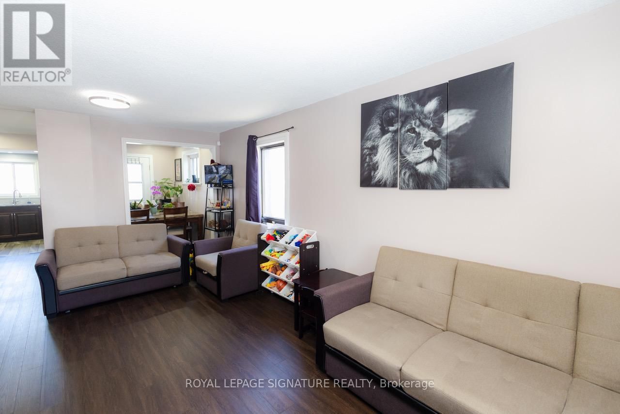 317 BRITANNIA AVENUE Image 9