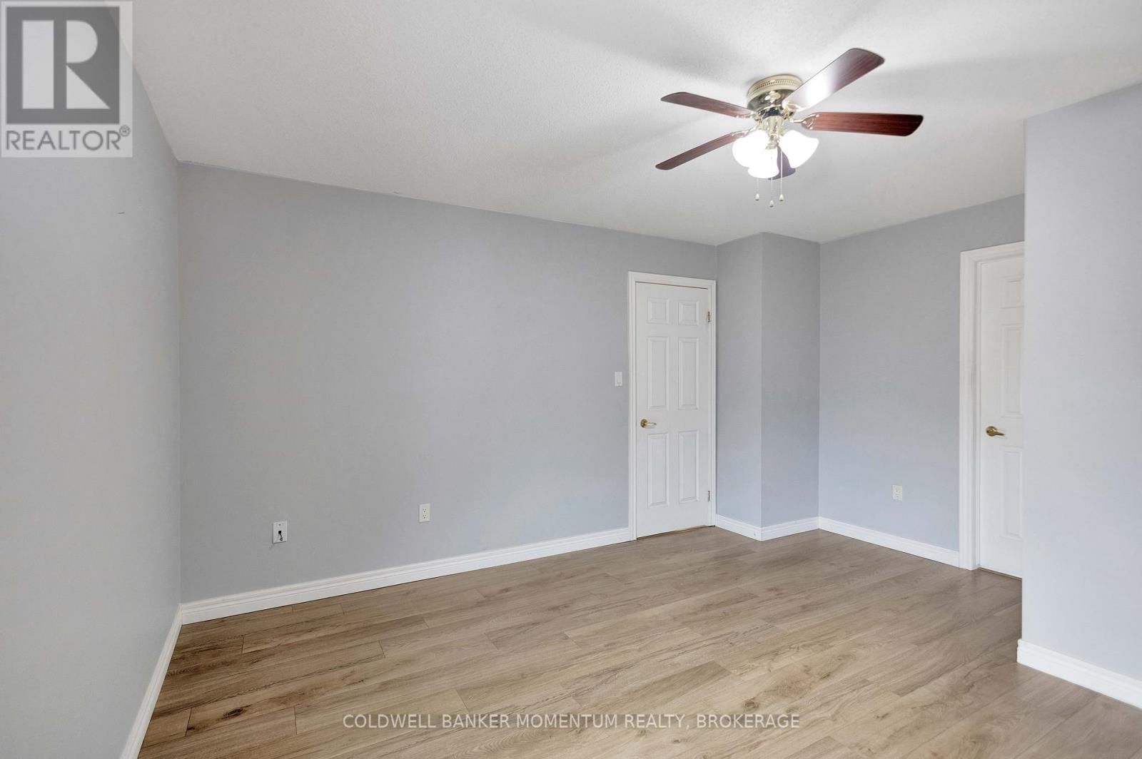 29 BALSAM TRAIL Image 21