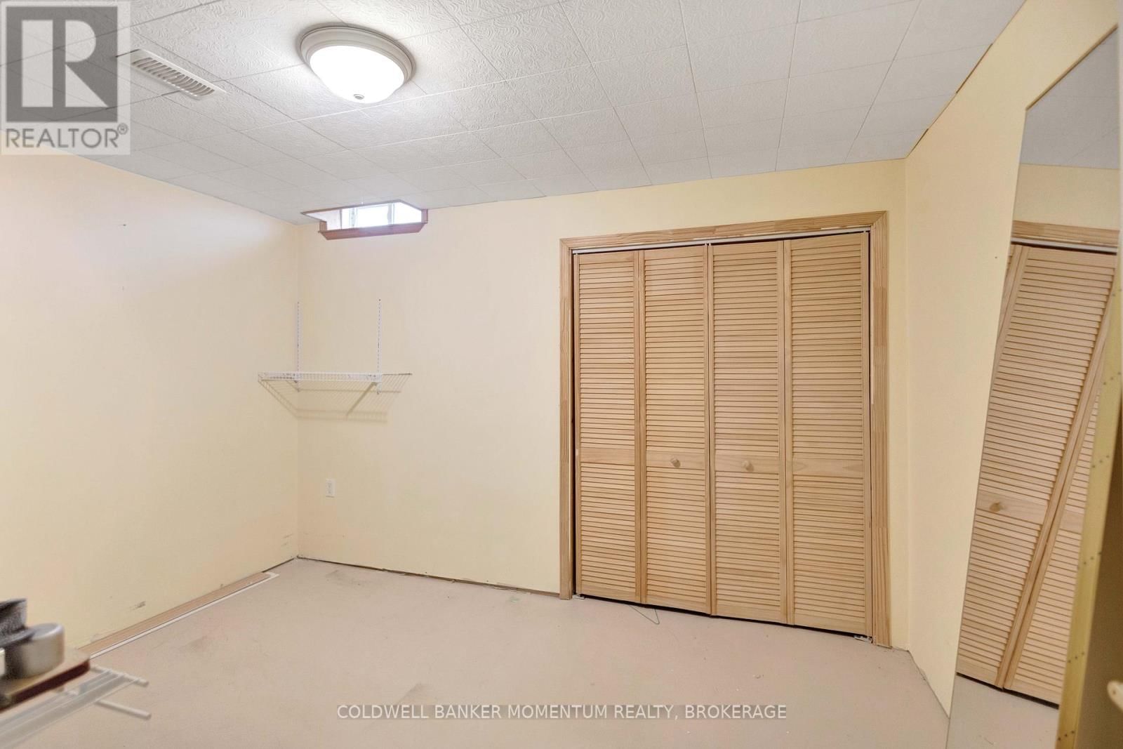 29 BALSAM TRAIL Image 32