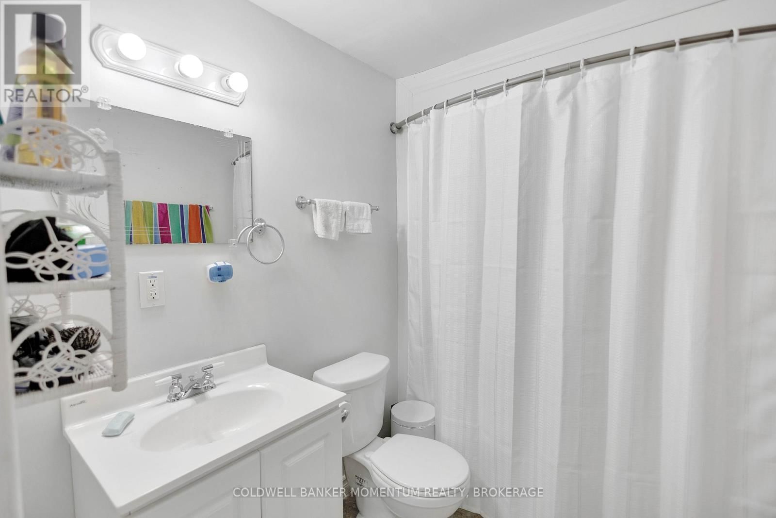 29 BALSAM TRAIL Image 37