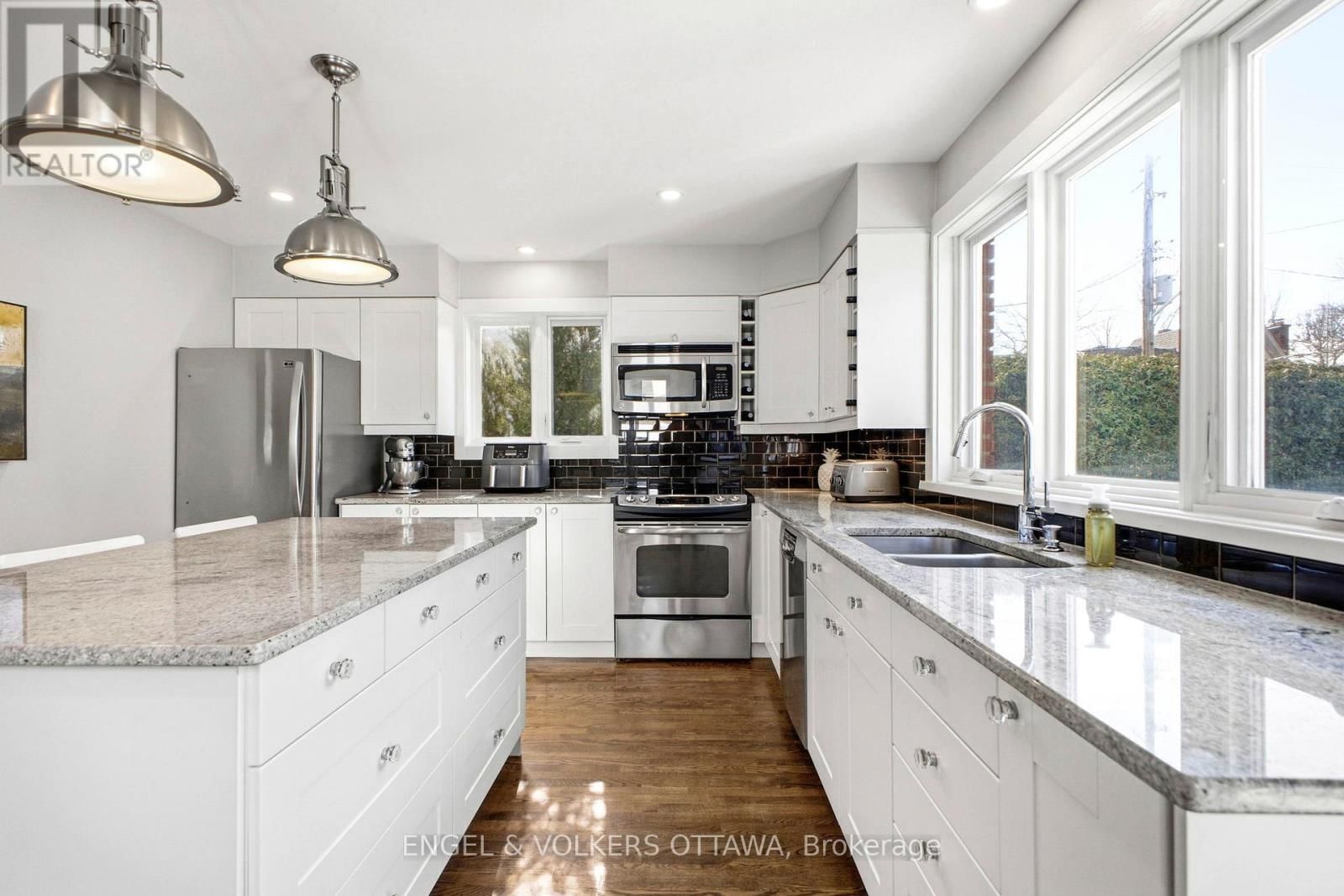 137 KENILWORTH STREET Image 10