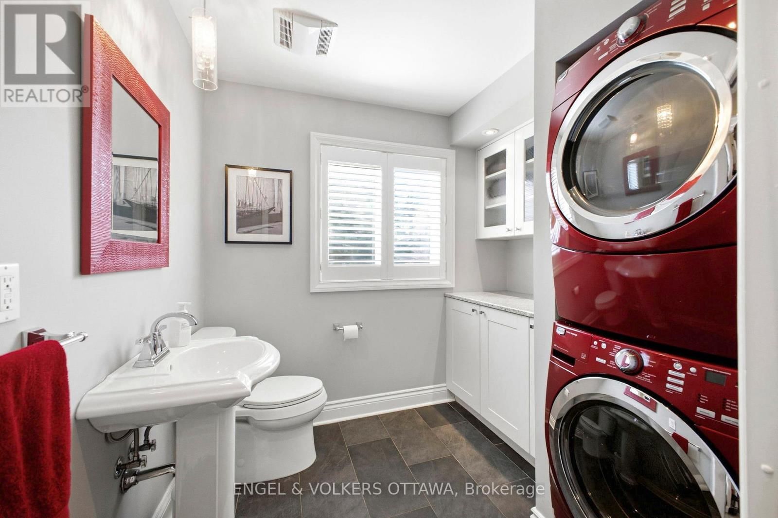 137 KENILWORTH STREET Image 13