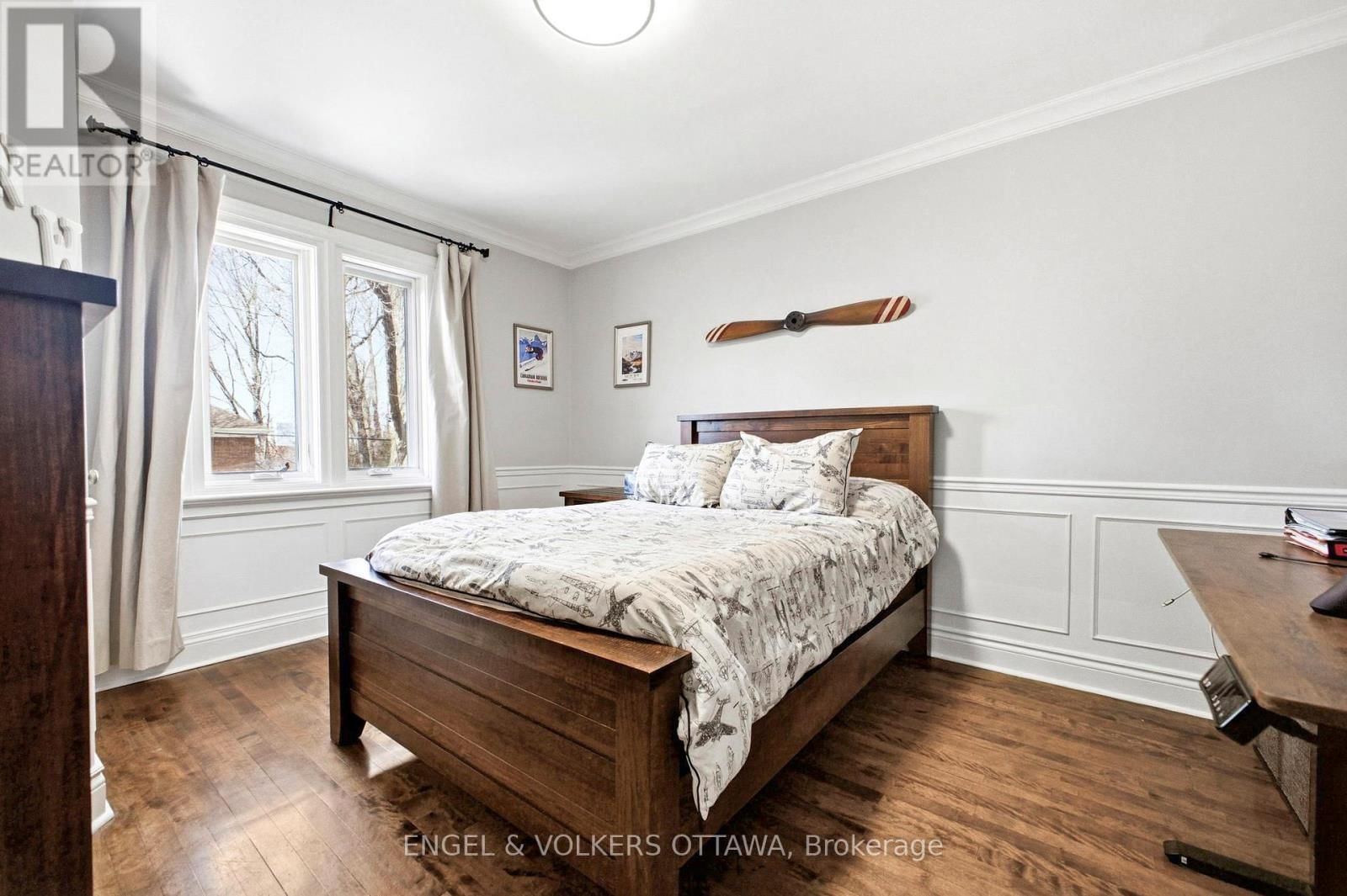 137 KENILWORTH STREET Image 18