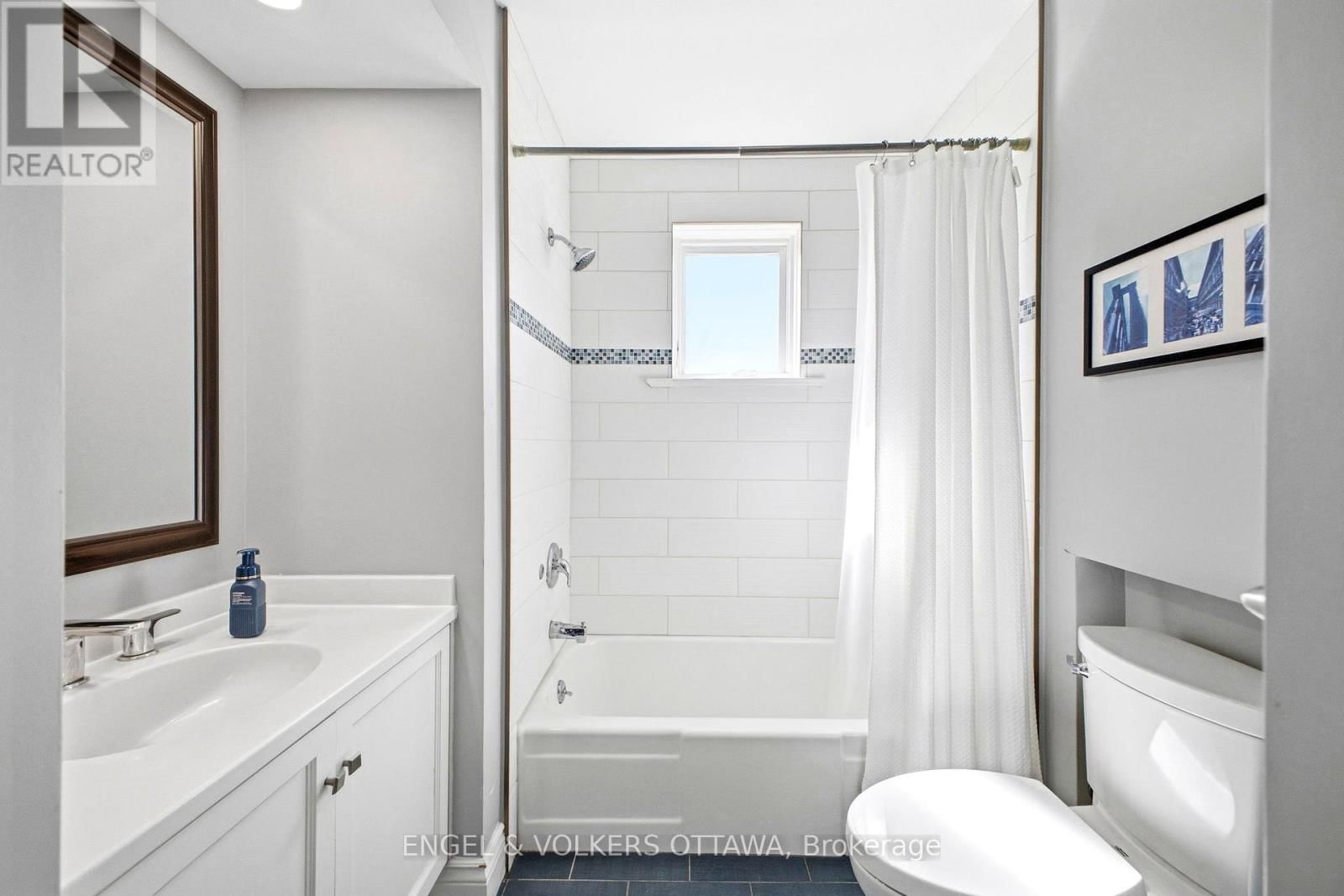 137 KENILWORTH STREET Image 22