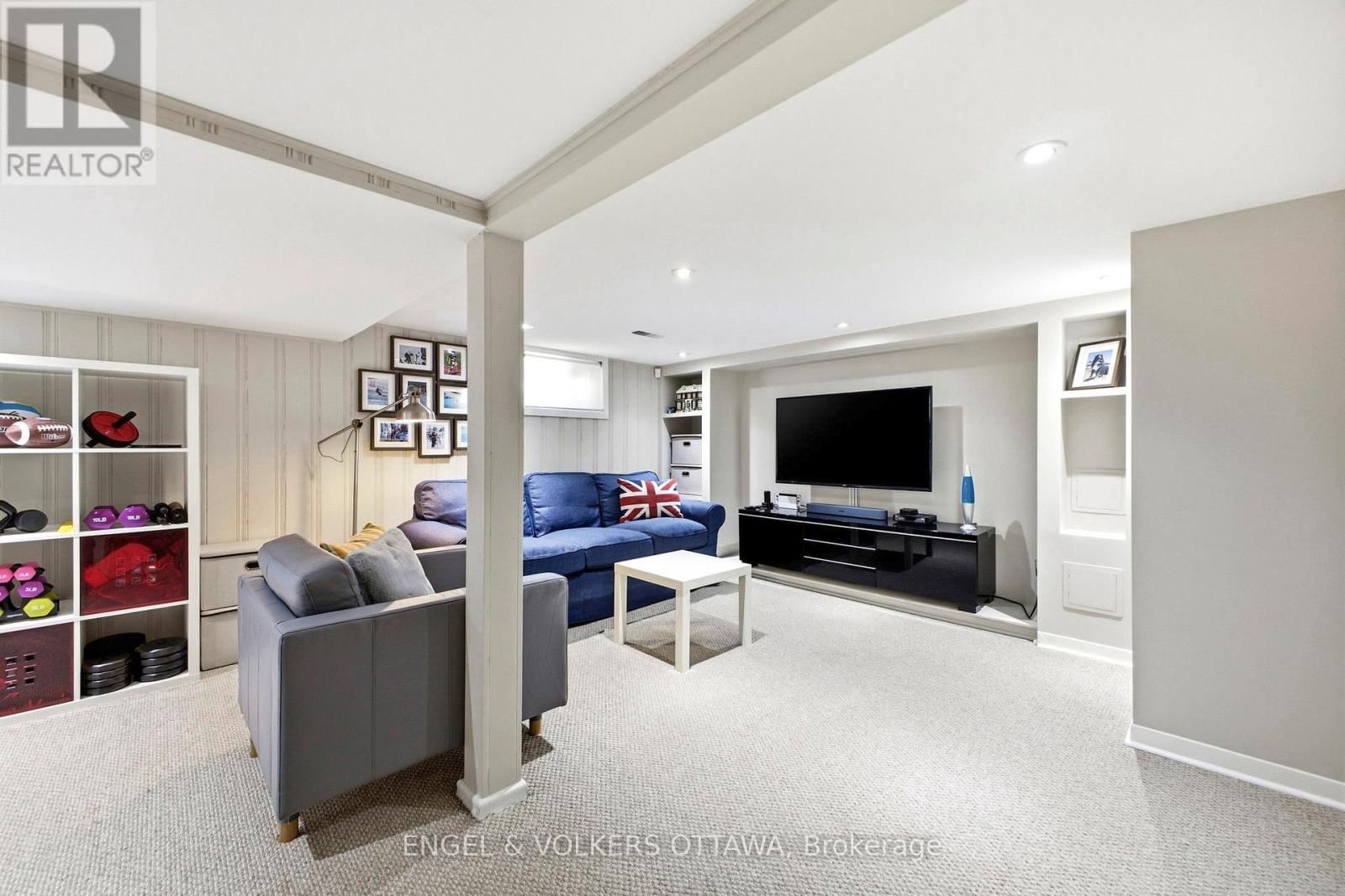 137 KENILWORTH STREET Image 23