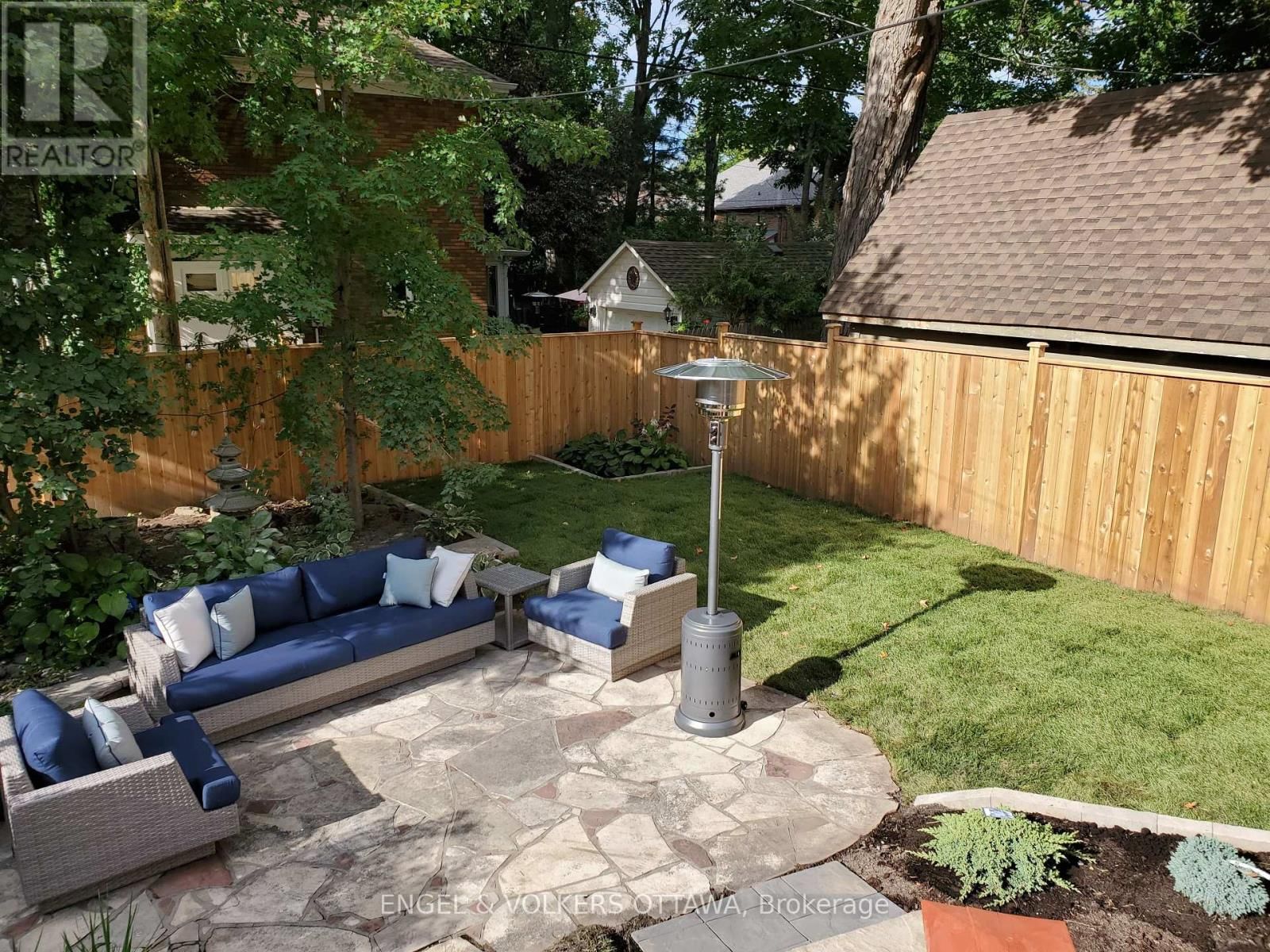 137 KENILWORTH STREET Image 29