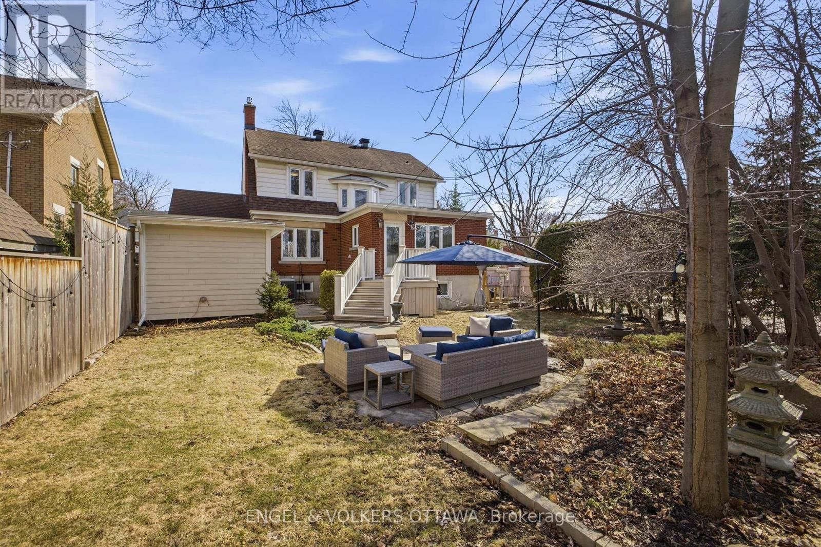 137 KENILWORTH STREET Image 32