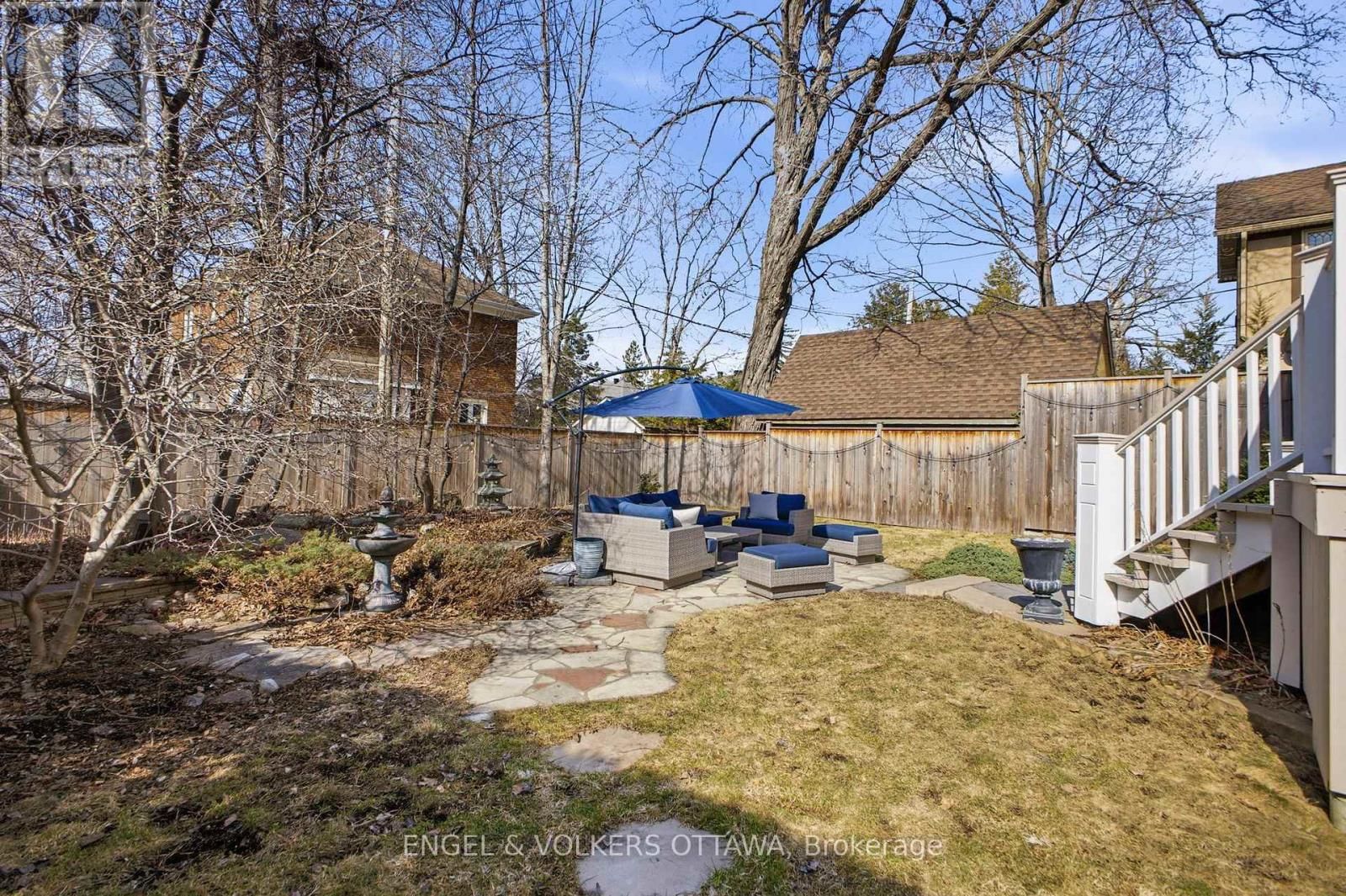 137 KENILWORTH STREET Image 33