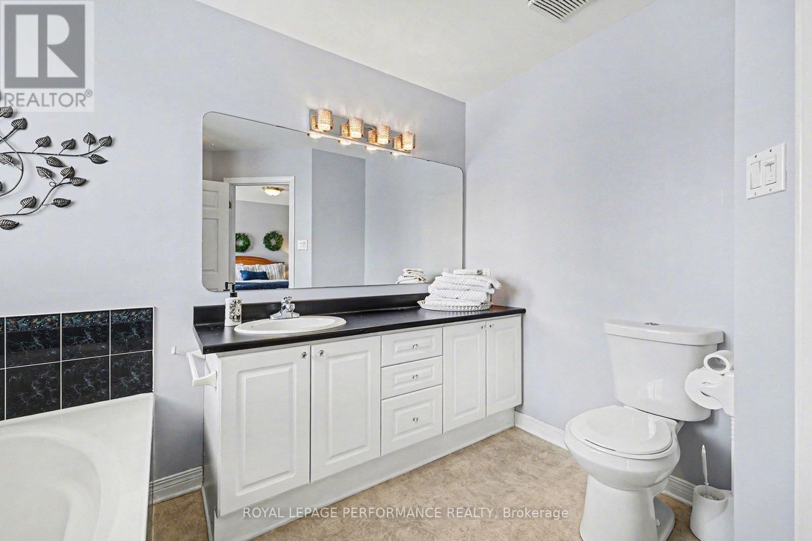 214 WINDHURST DRIVE Image 22