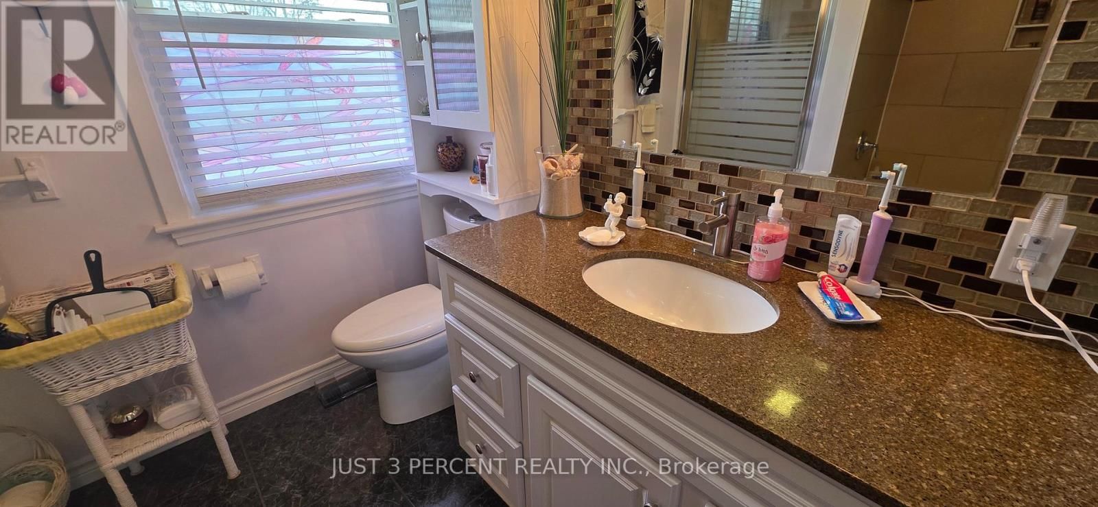 744 CRAWFORD PLACE Image 25