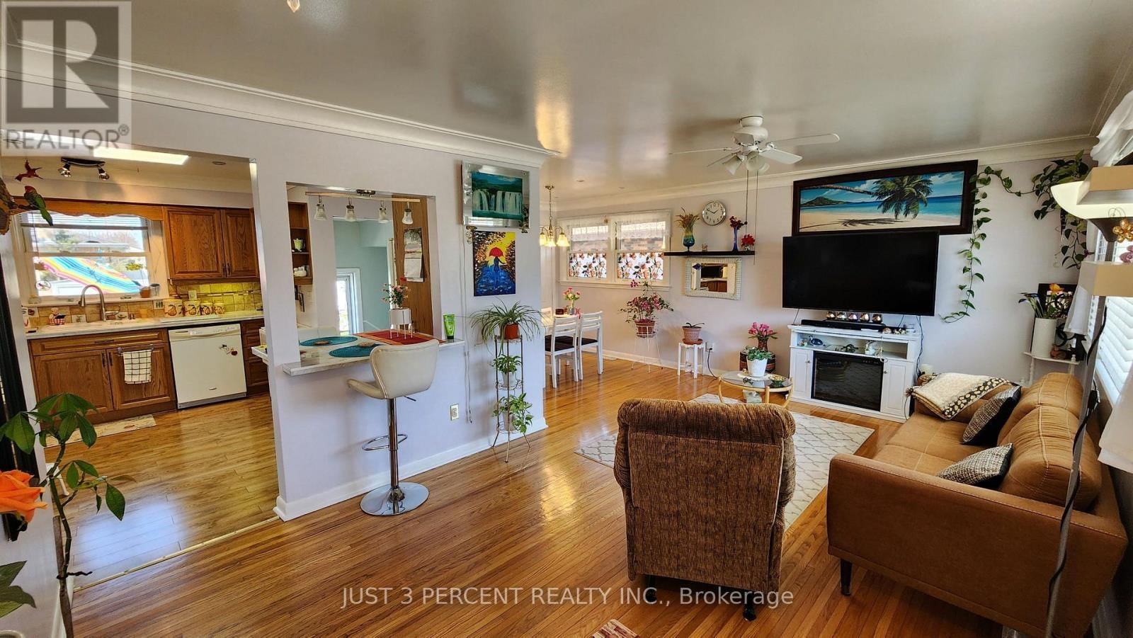 744 CRAWFORD PLACE Image 45