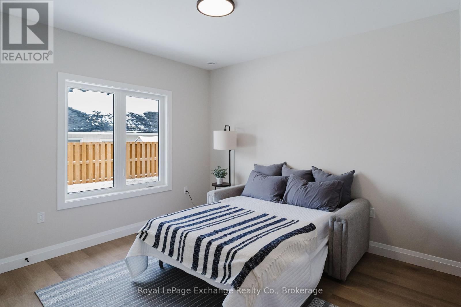 40 - 1071 WATERLOO STREET NORTH Image 13