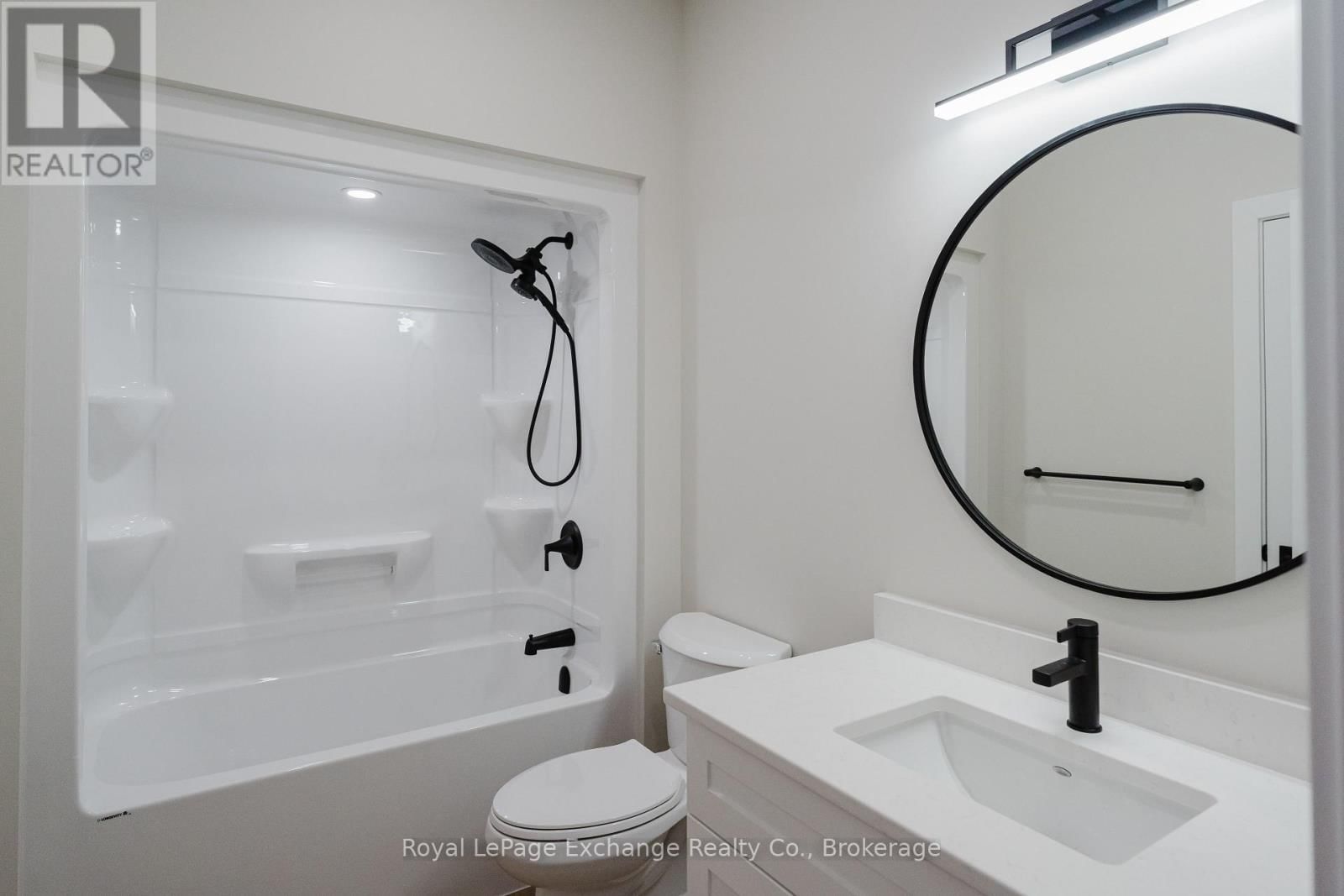 40 - 1071 WATERLOO STREET NORTH Image 16