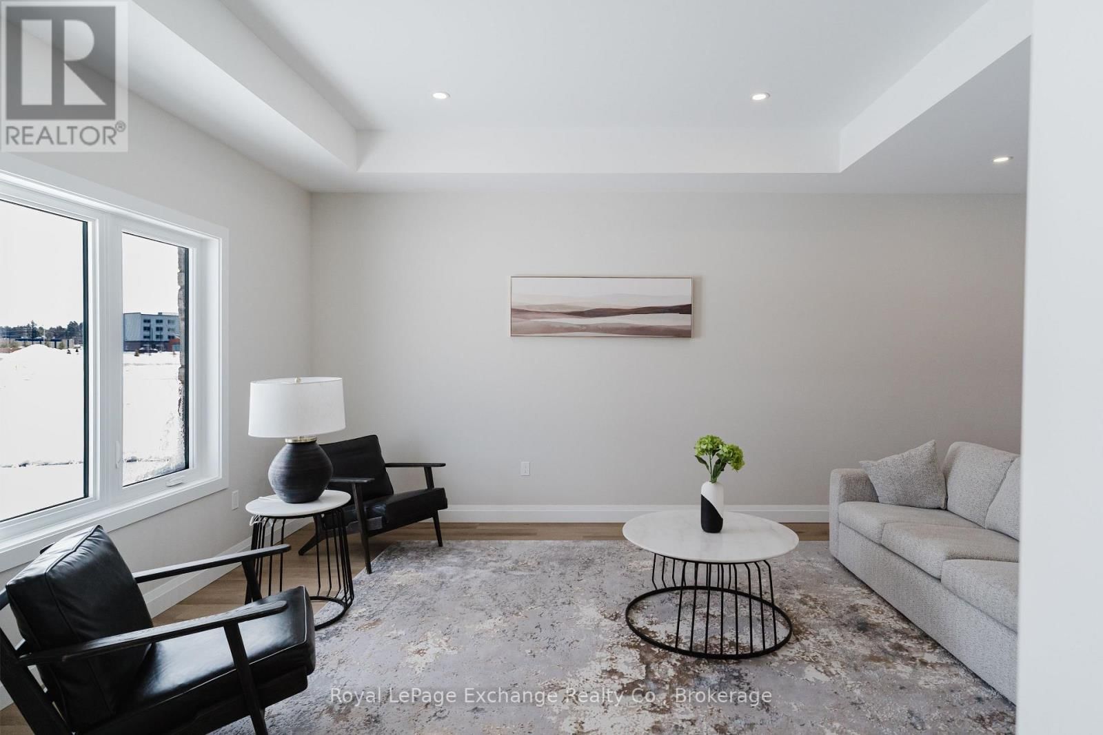 40 - 1071 WATERLOO STREET NORTH Image 24