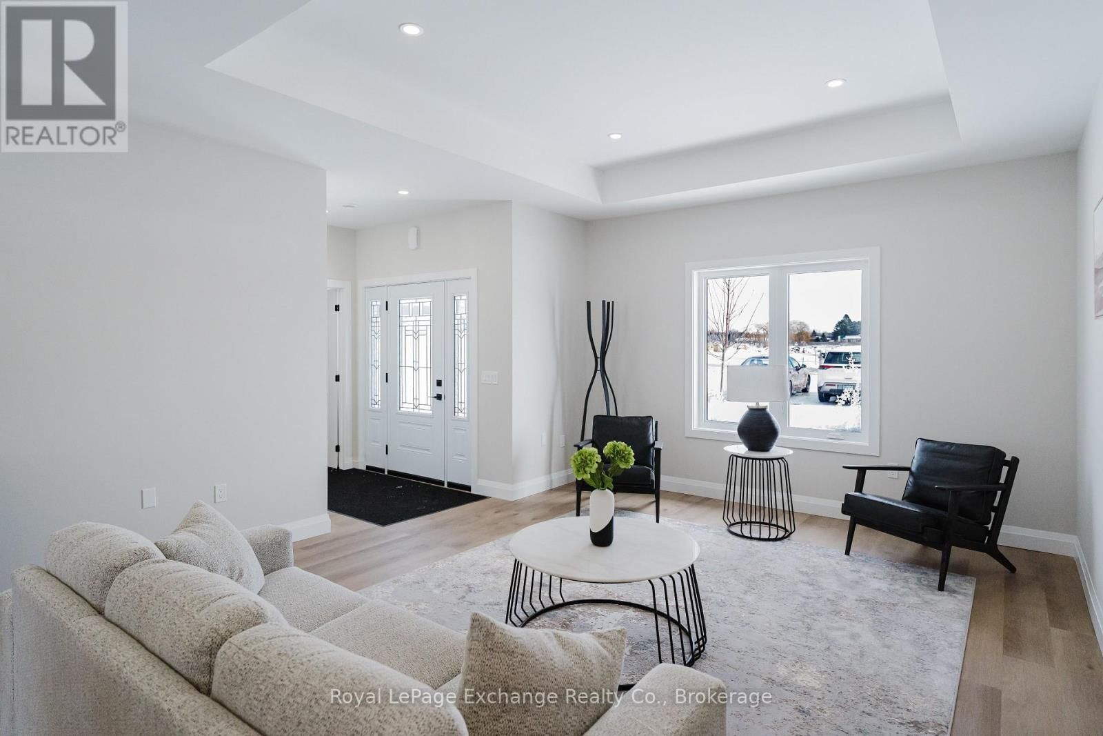 40 - 1071 WATERLOO STREET NORTH Image 5