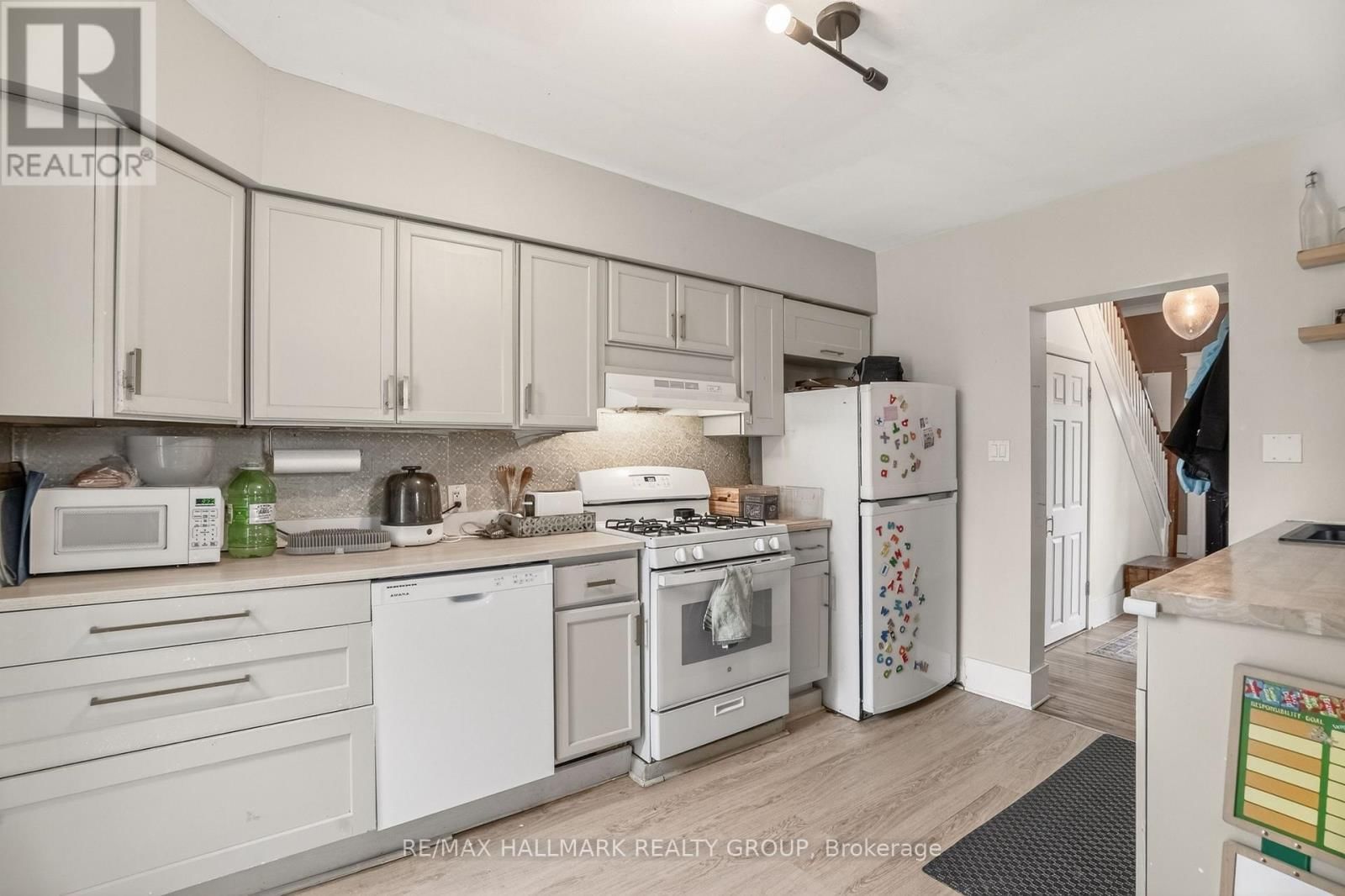 2343 CHURCH STREET Image 12