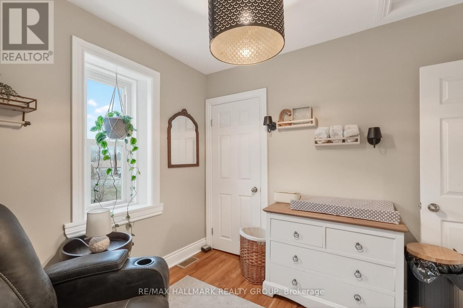 2343 CHURCH STREET Image 19