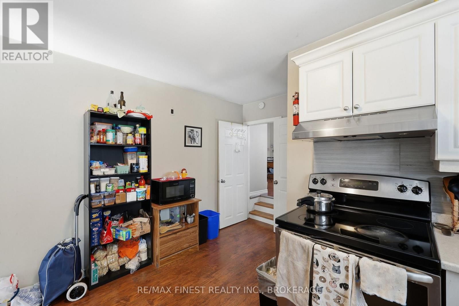 149 PINE STREET Image 11