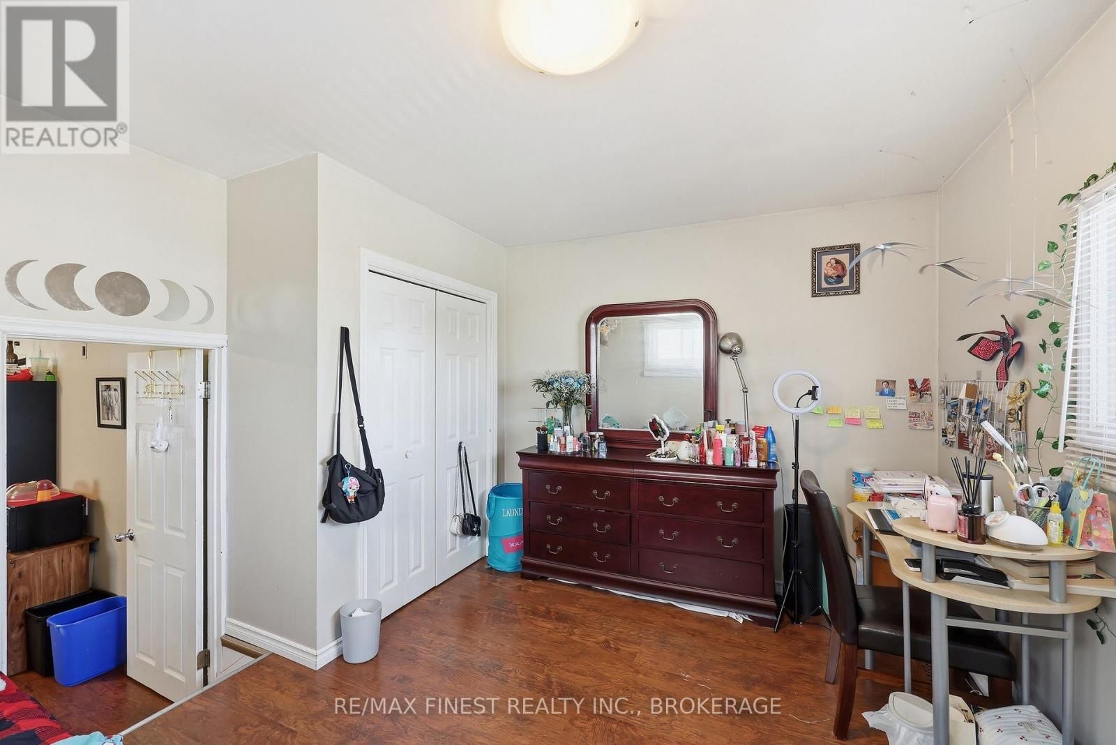 149 PINE STREET Image 14