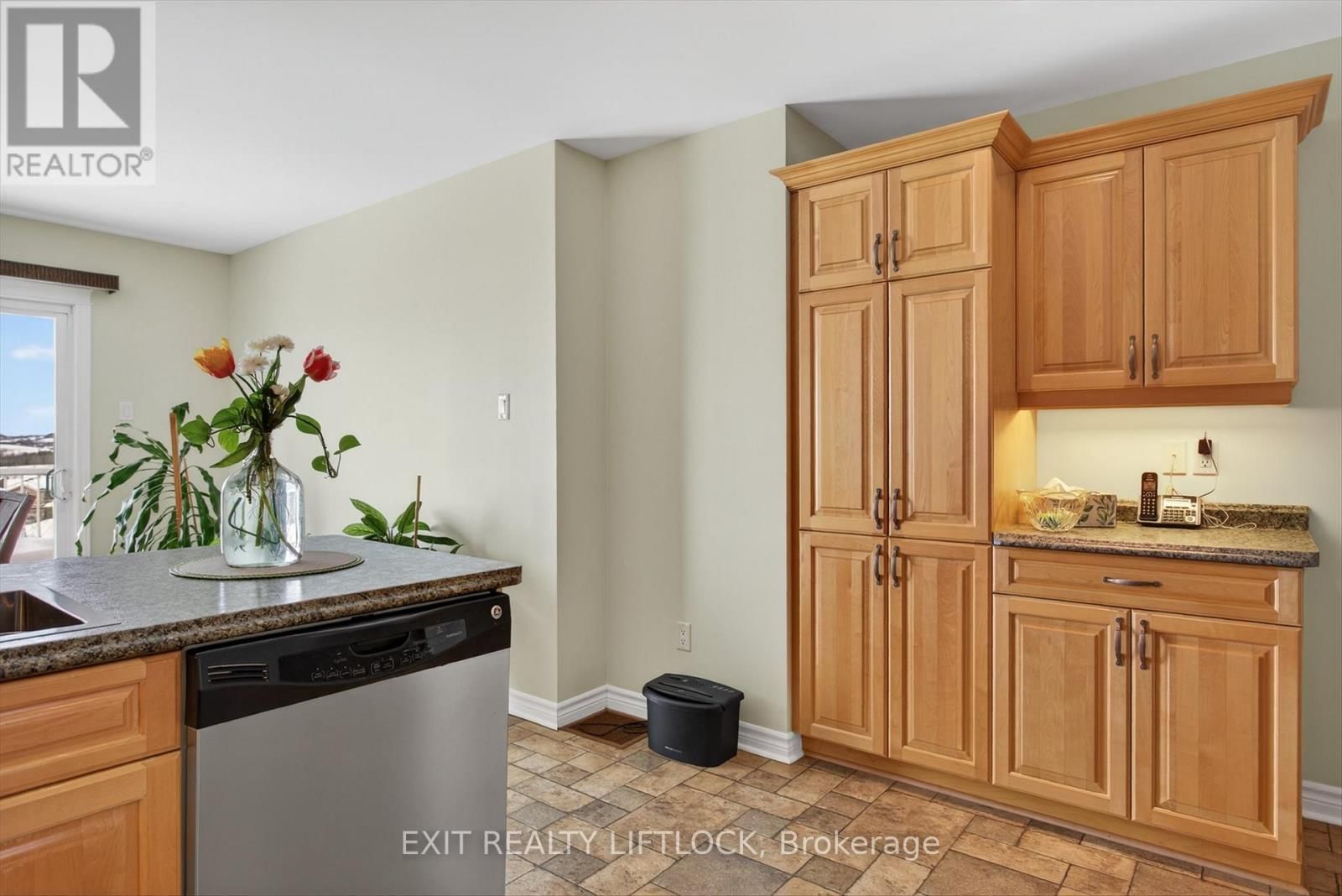 1724 GLENFOREST BOULEVARD Image 9