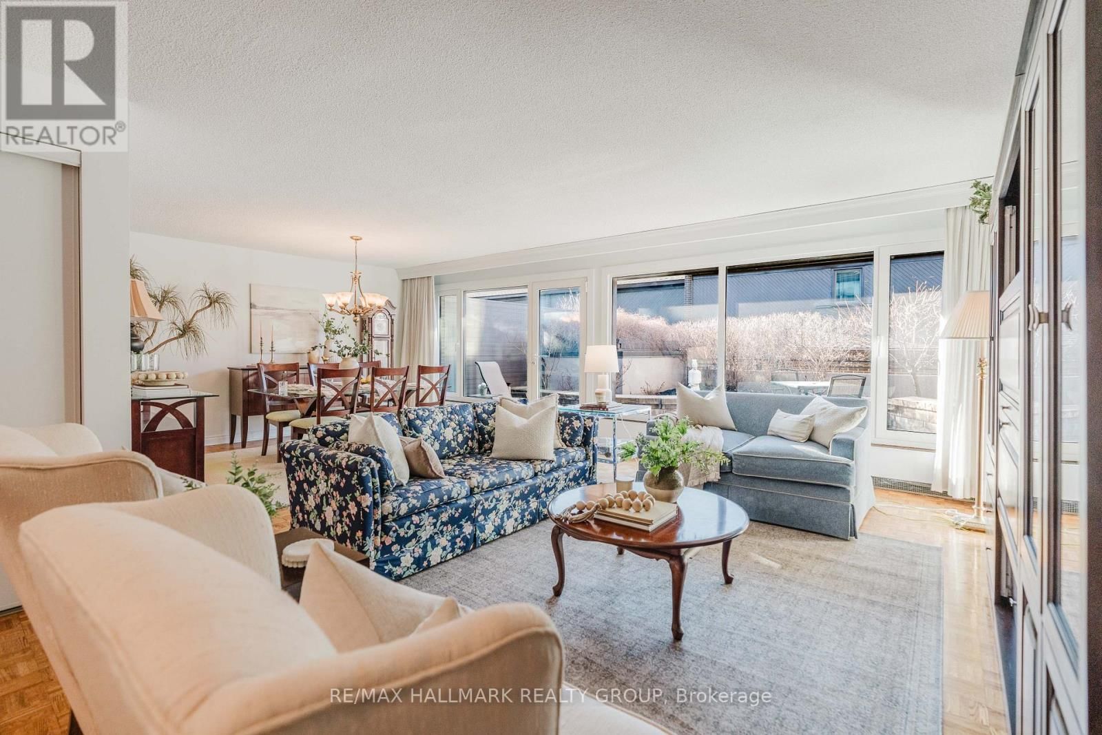 TH2 - 300 QUEEN ELIZABETH DRIVE Image 14