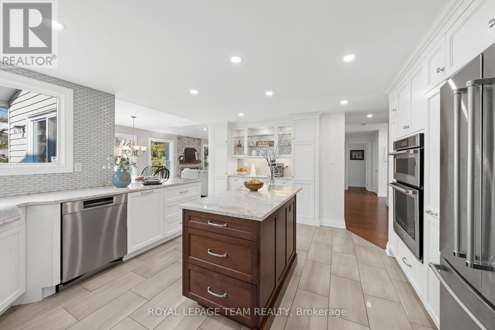 30 CRANTHAM CRESCENT Image 16