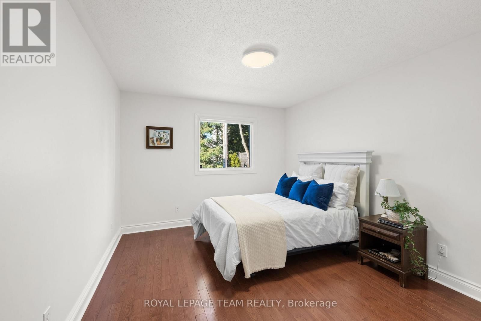 30 CRANTHAM CRESCENT Image 20