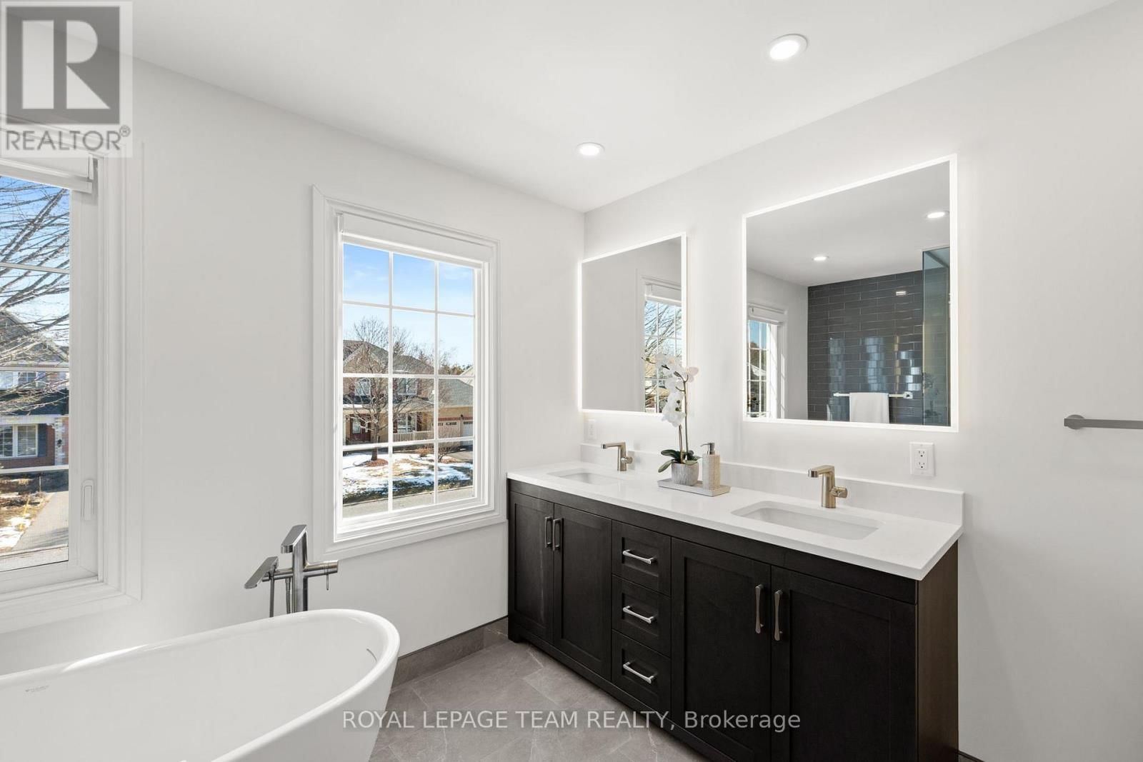 30 CRANTHAM CRESCENT Image 29