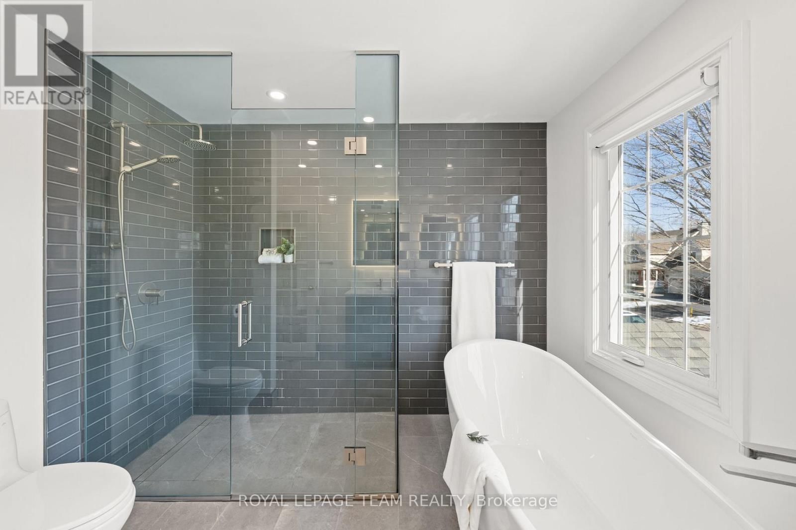 30 CRANTHAM CRESCENT Image 30